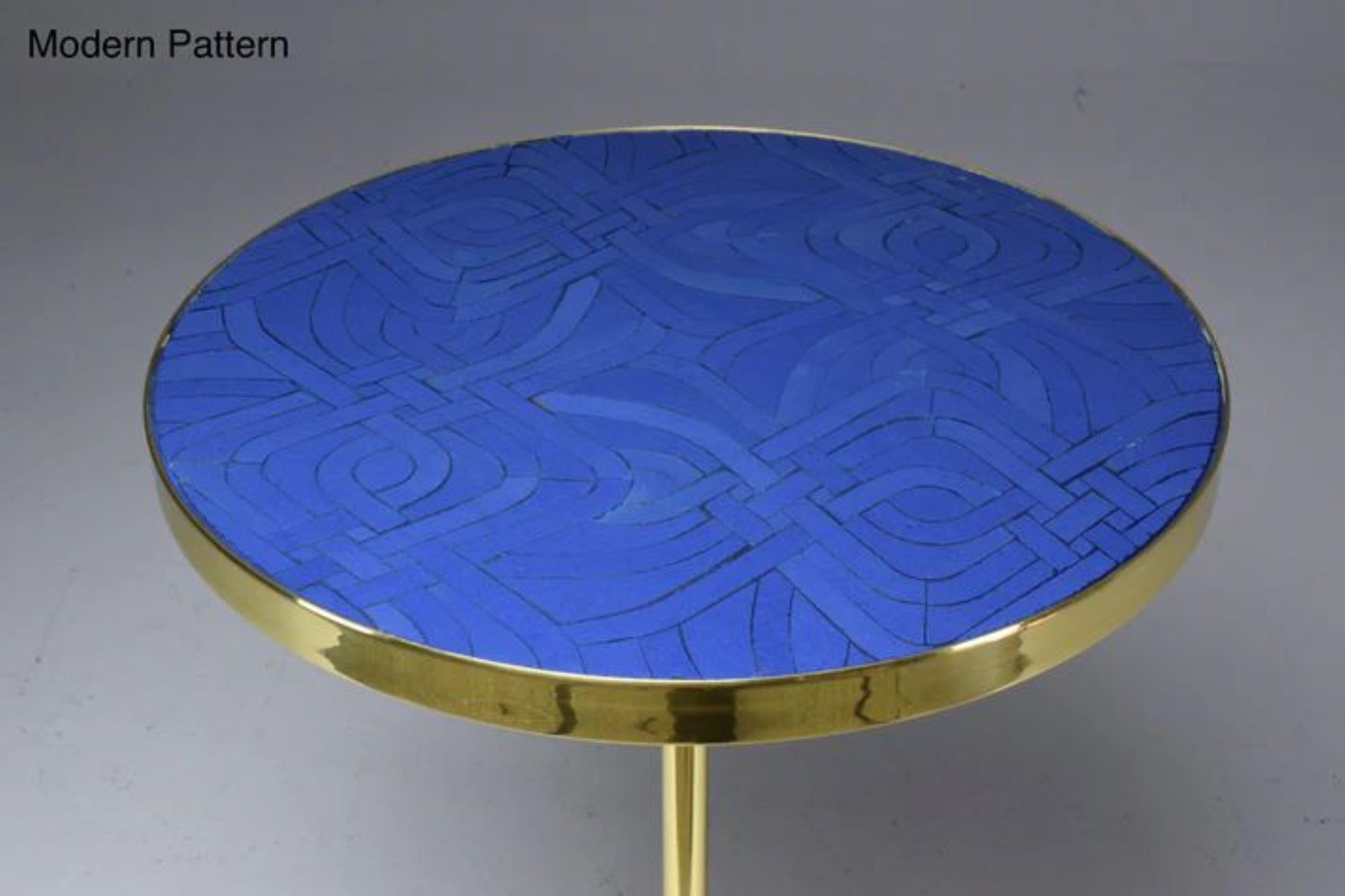 I+I Table d'appoint contemporaine en mosaïque de laiton, Collection Flow en vente 2