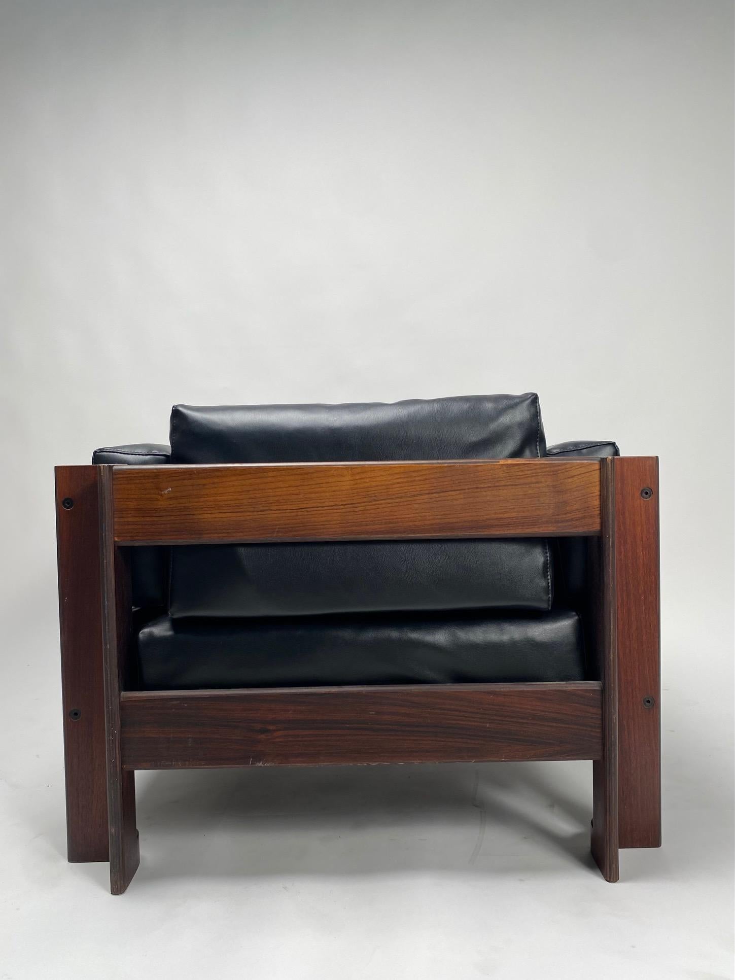 Wood 'Zelda' Armchair by Sergio Asti for Poltrona, Italy, 1962 For Sale