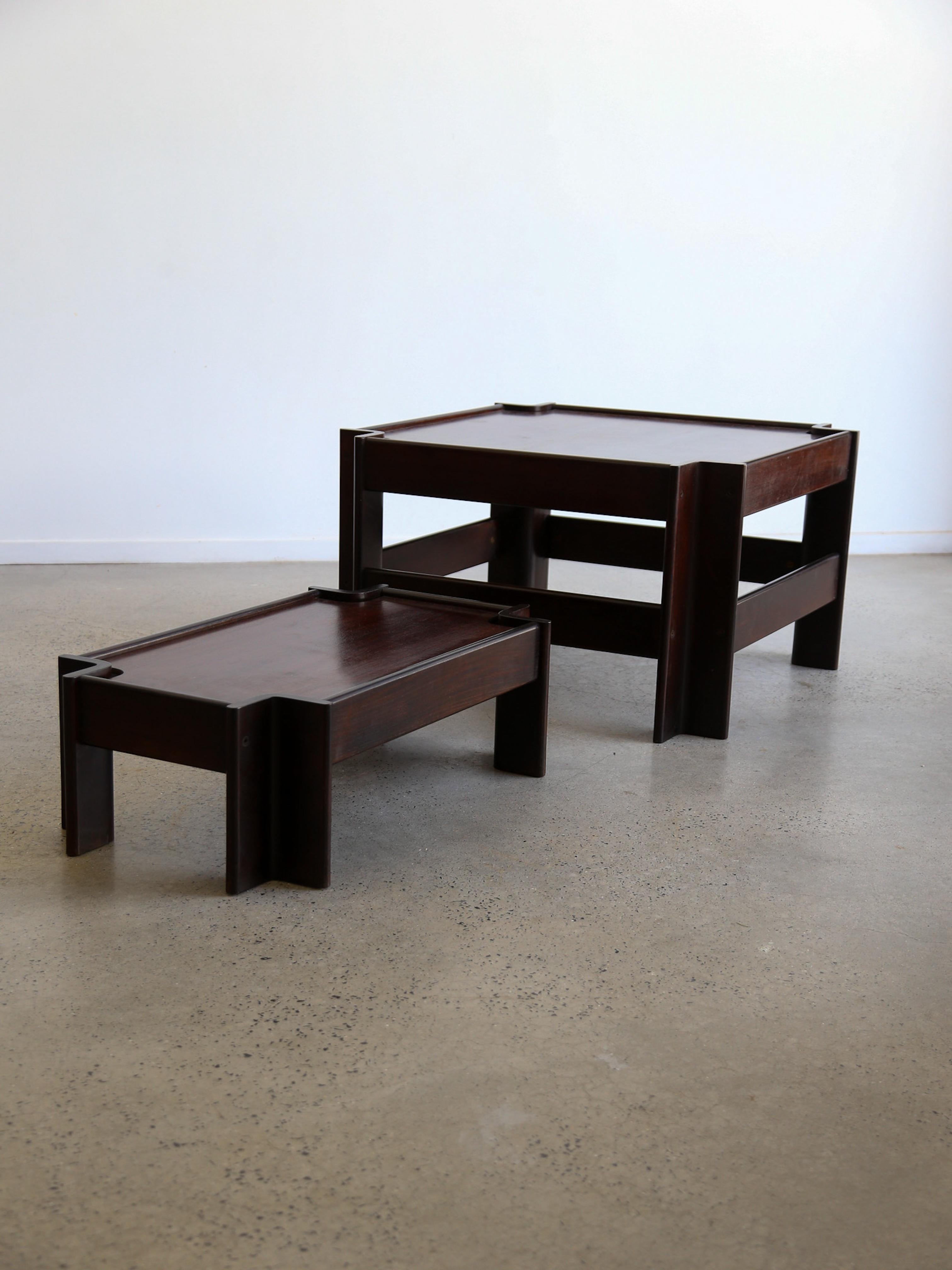 Table basse Zelda par Sergio Asti pour Poltronova, Italie. 

Designer : Sergio Asti 
Fabricant : Flos 
Lieu d'origine : Poltronova 
Date de fabrication : 1960s
Dans le style : Modernité du milieu du siècle
Matériaux et techniques : Bois 
Condit :