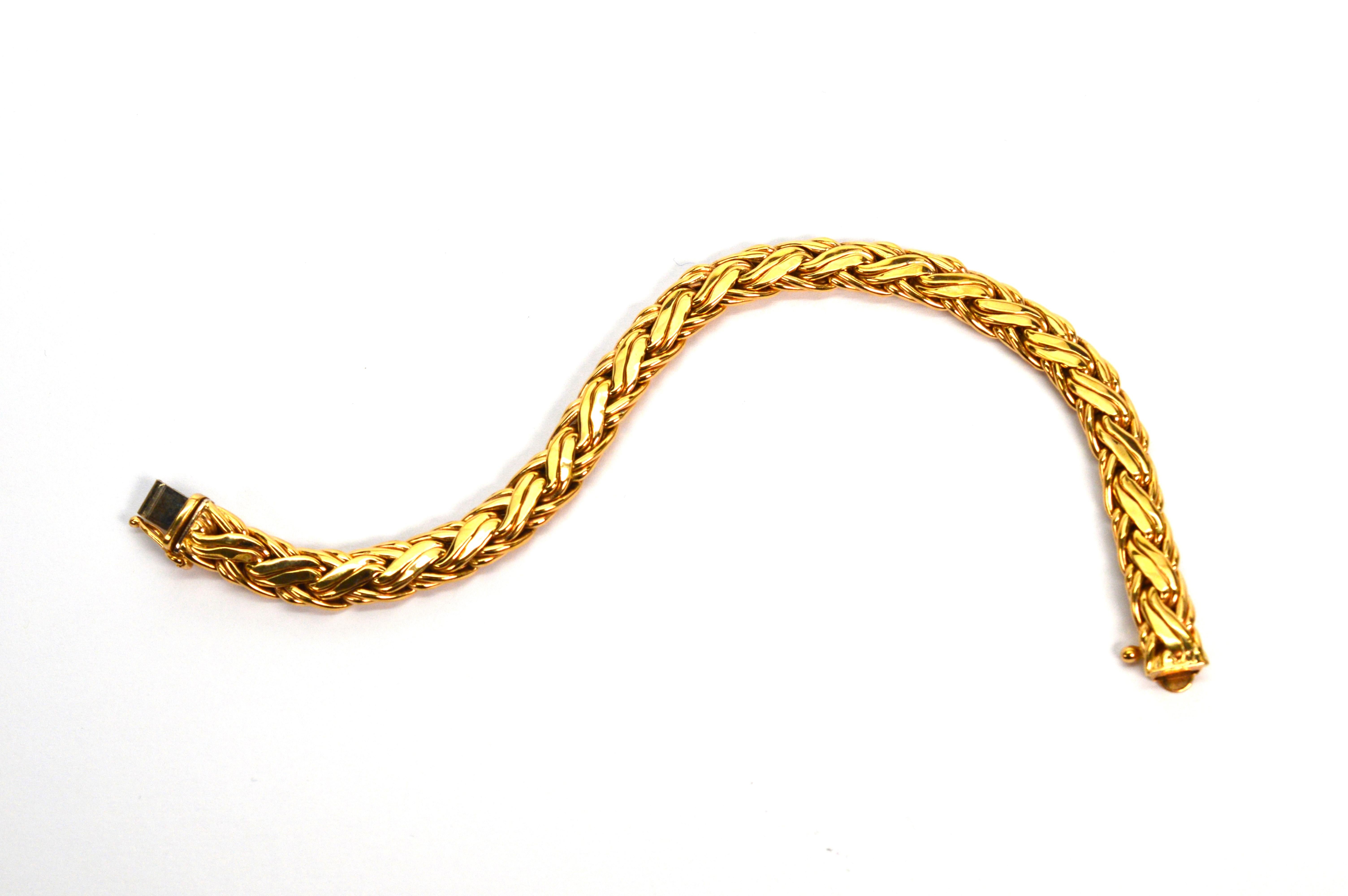 Women's Zelman & Friedman 14 Karat Yellow Gold Wheat Chain Bracelet  For Sale