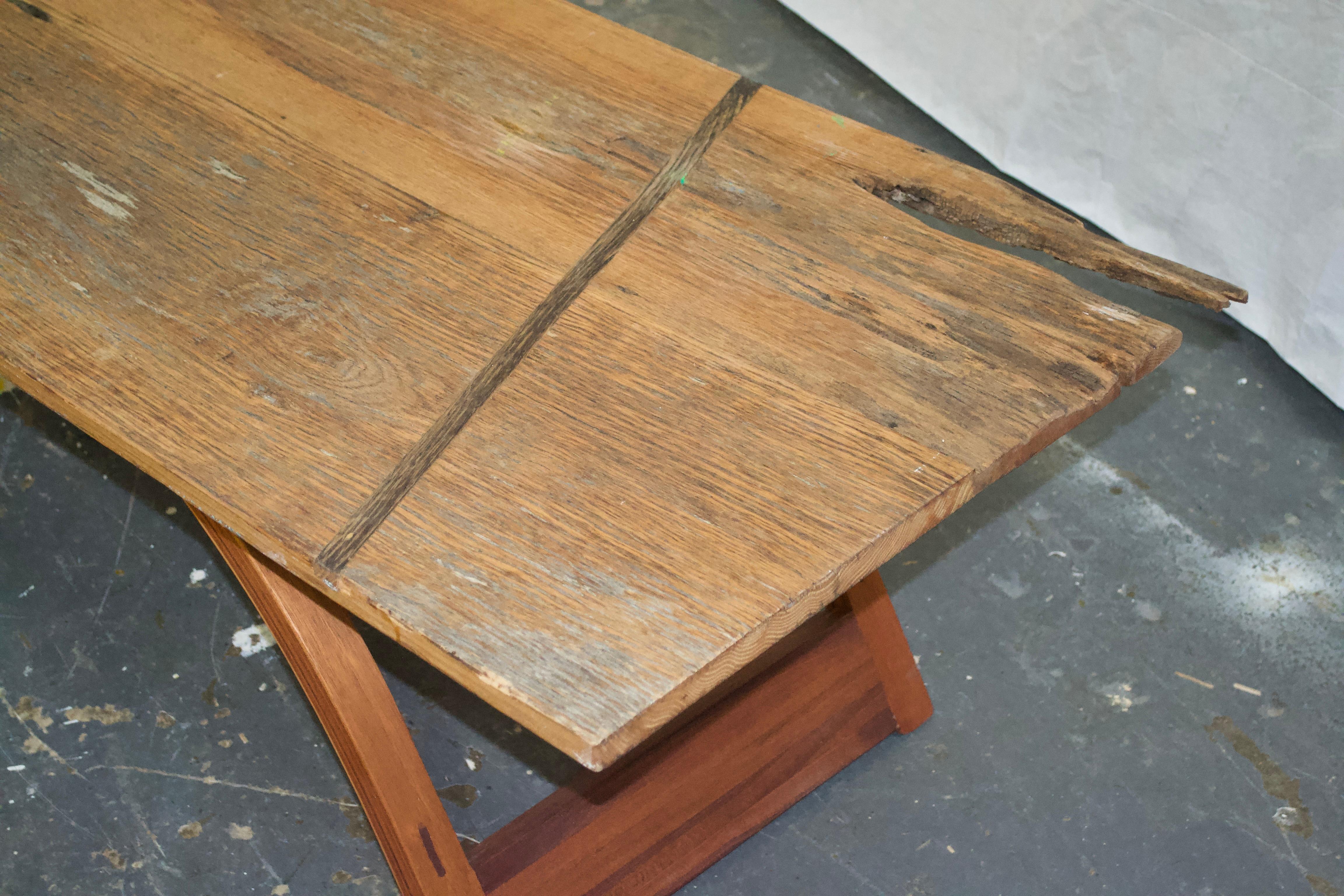 Banc zen, bois de grange et d'Oak récupéré, Design/Offre artisanale de Rafael Calvo en vente 2