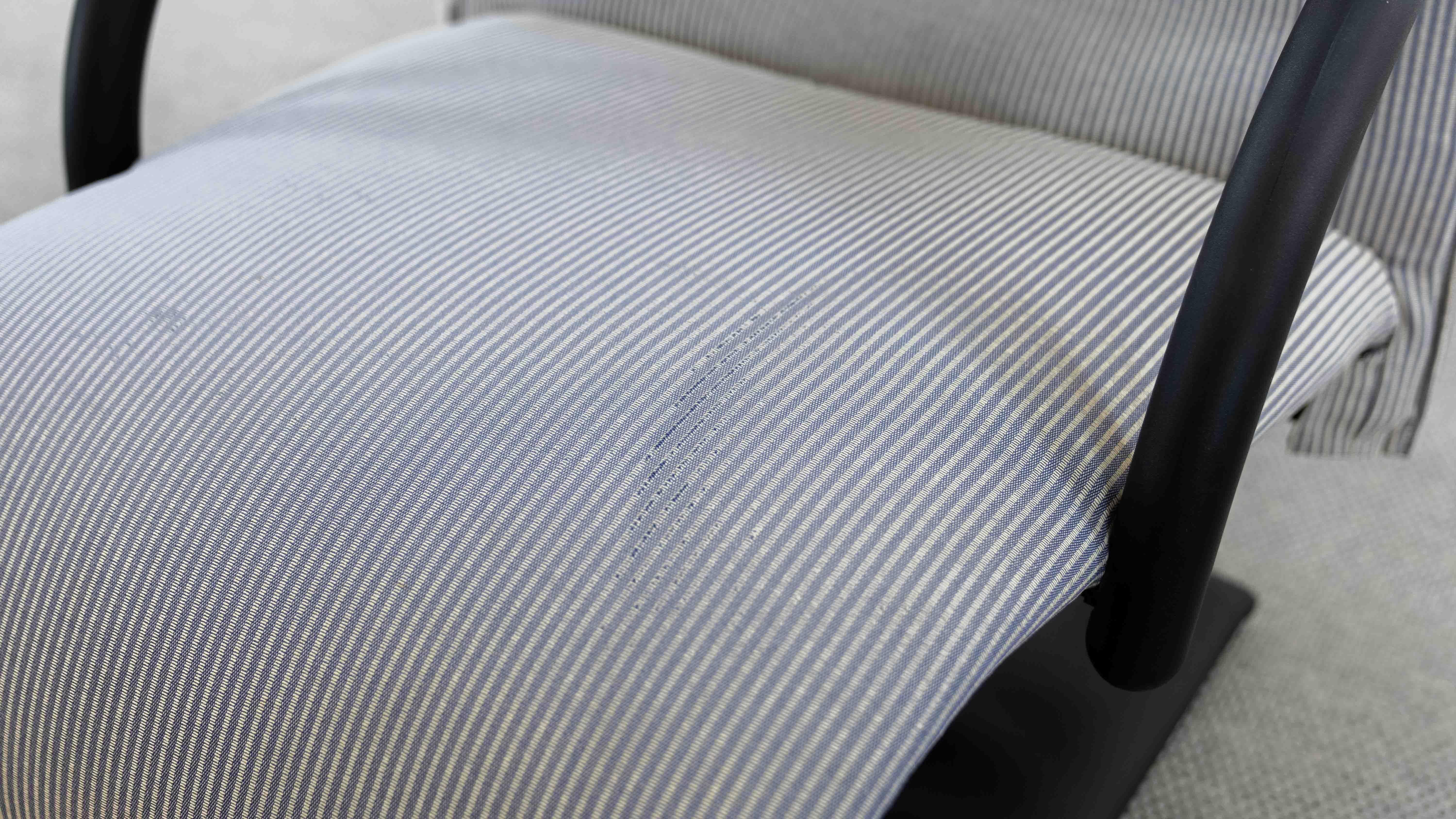 Sillón ZEN con reposapiés de Claude Brisson para Ligne Roset en venta 5