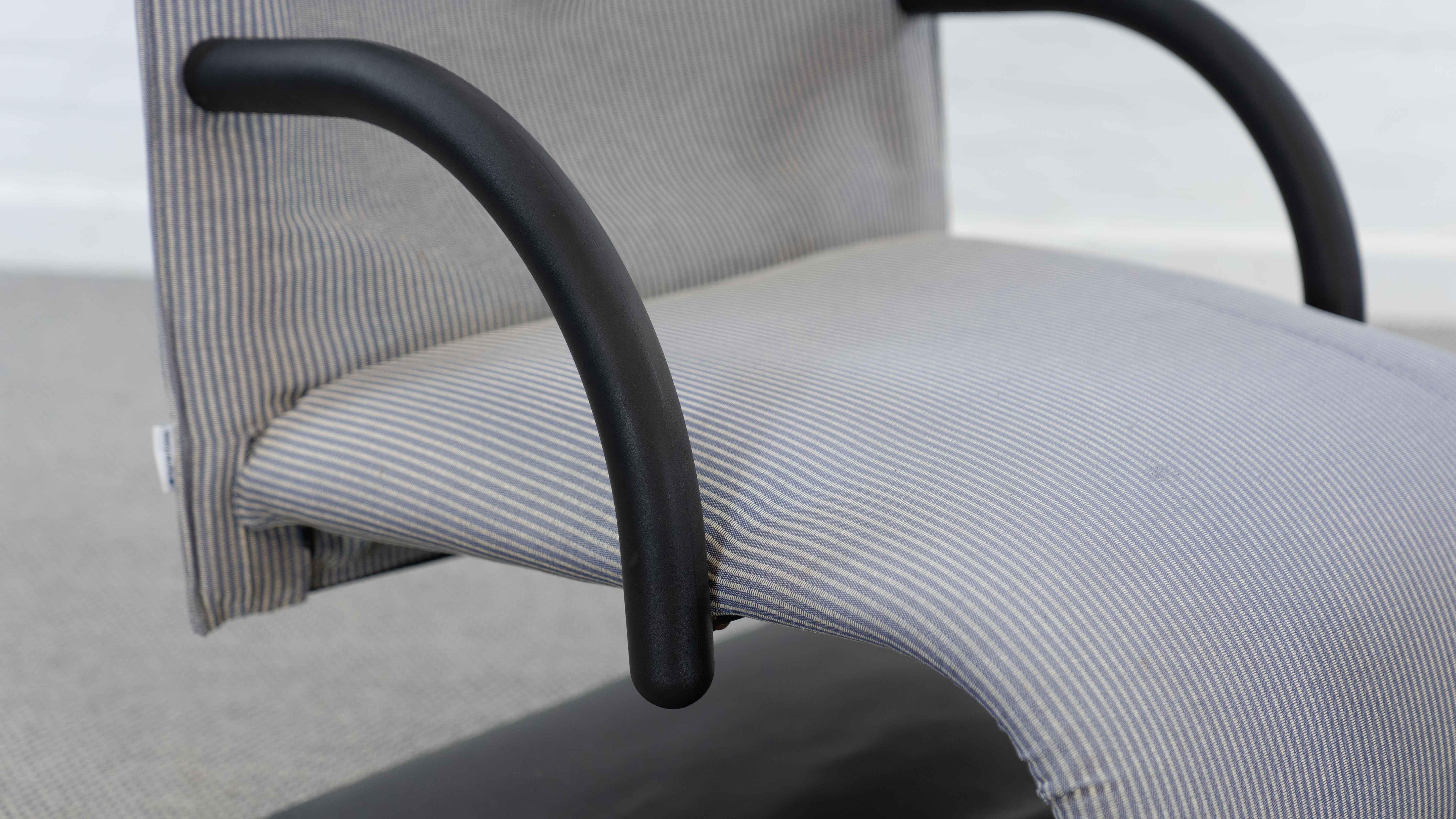 Sillón ZEN con reposapiés de Claude Brisson para Ligne Roset en venta 12