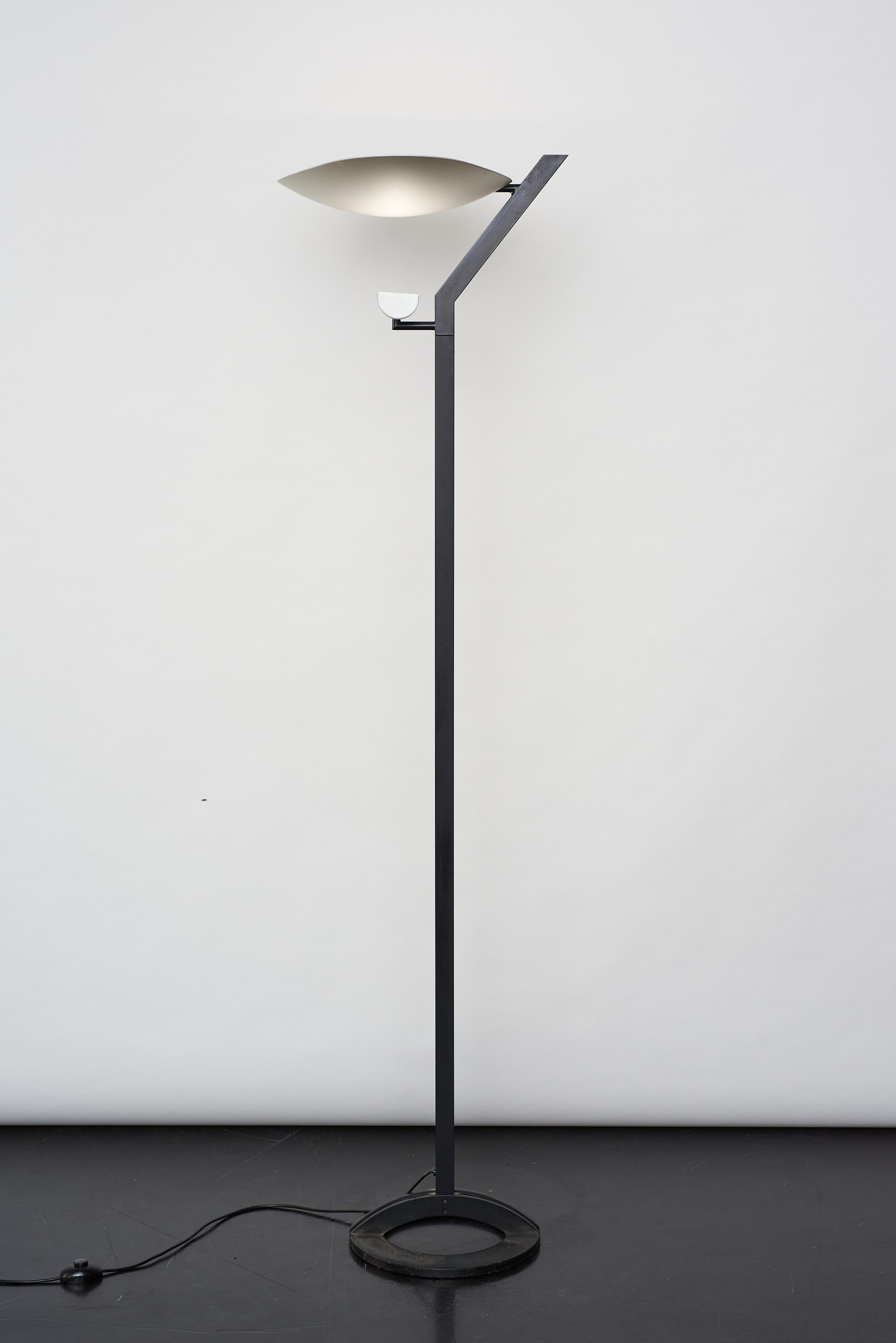 Zen floor lamp designed by Ernesto Gismondi for Artemide circa 1980.
Ernesto Gismondi was the founder of Artemide Group.
In 1957 he gained a degree in Aeronautical Engineering at the Milan Polytechnic and in 1959 he gained a degree in Missile