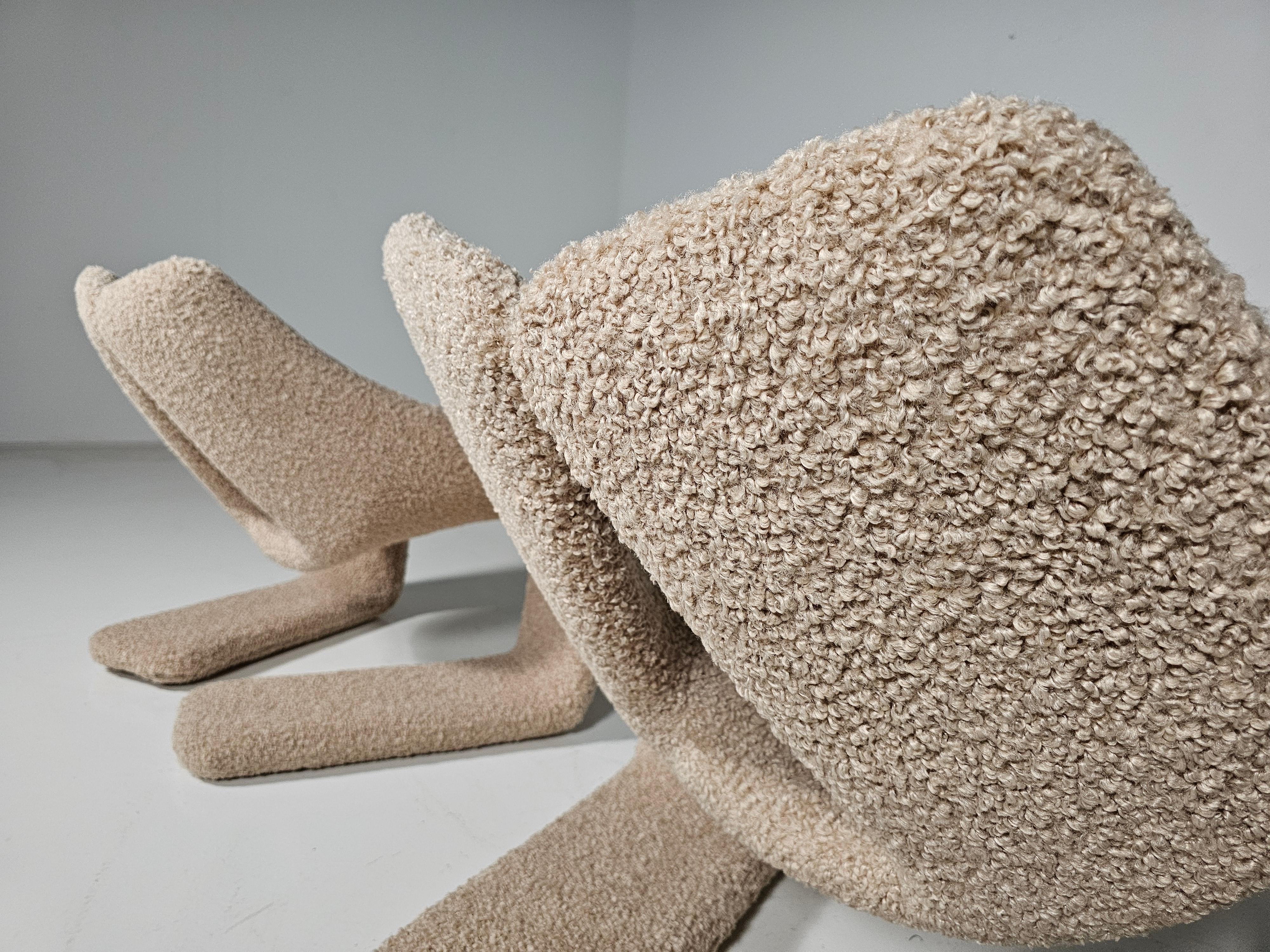 Fauteuil de salon Zen en tissuddy beige de Kwok Hoi Chan pour Steiner, 1970 6