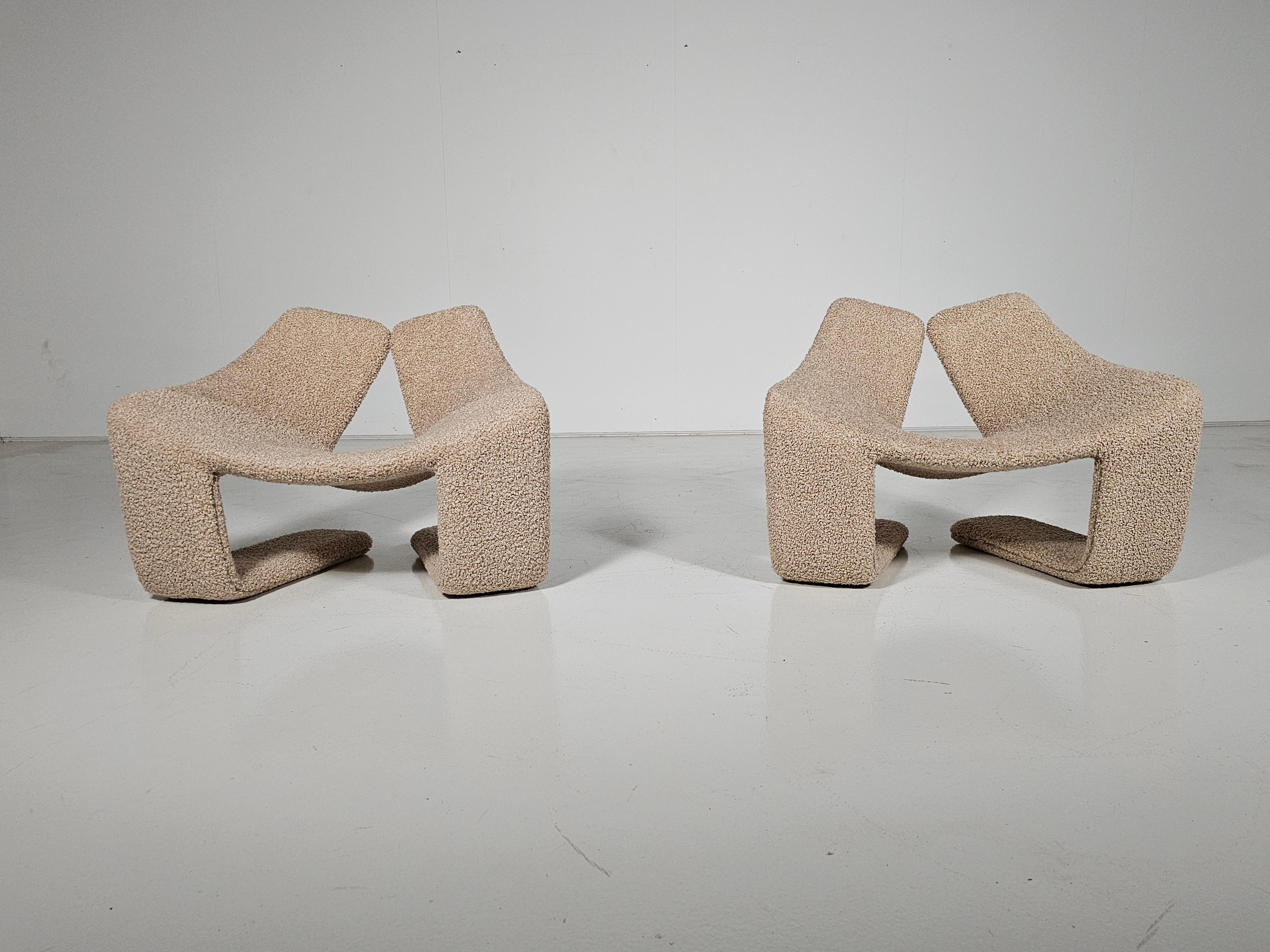Fauteuil de salon Zen en tissuddy beige de Kwok Hoi Chan pour Steiner, 1970 1