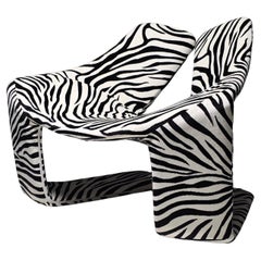 Sillón "Zen" en tejido de terciopelo de cebra de Kwok Hoi Chan para Steiner, 1970