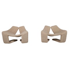 "Zen" lounge chairs in beige teddy fabric by Kwok Hoi Chan for Steiner, 1970