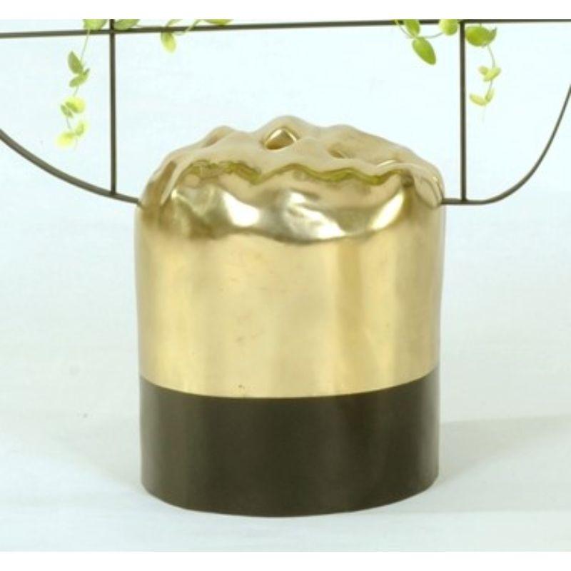 Zen Stone A, Screen by Masaya
Dimensions: W79 x D21 x H169 cm
Materials: Brass

Also Available: Different colors (Gold, Polished Brass. Black, Painted Brass) and materials ( Wood, Marble, or Glass Tops)

MASAYA is our brand’s collection which