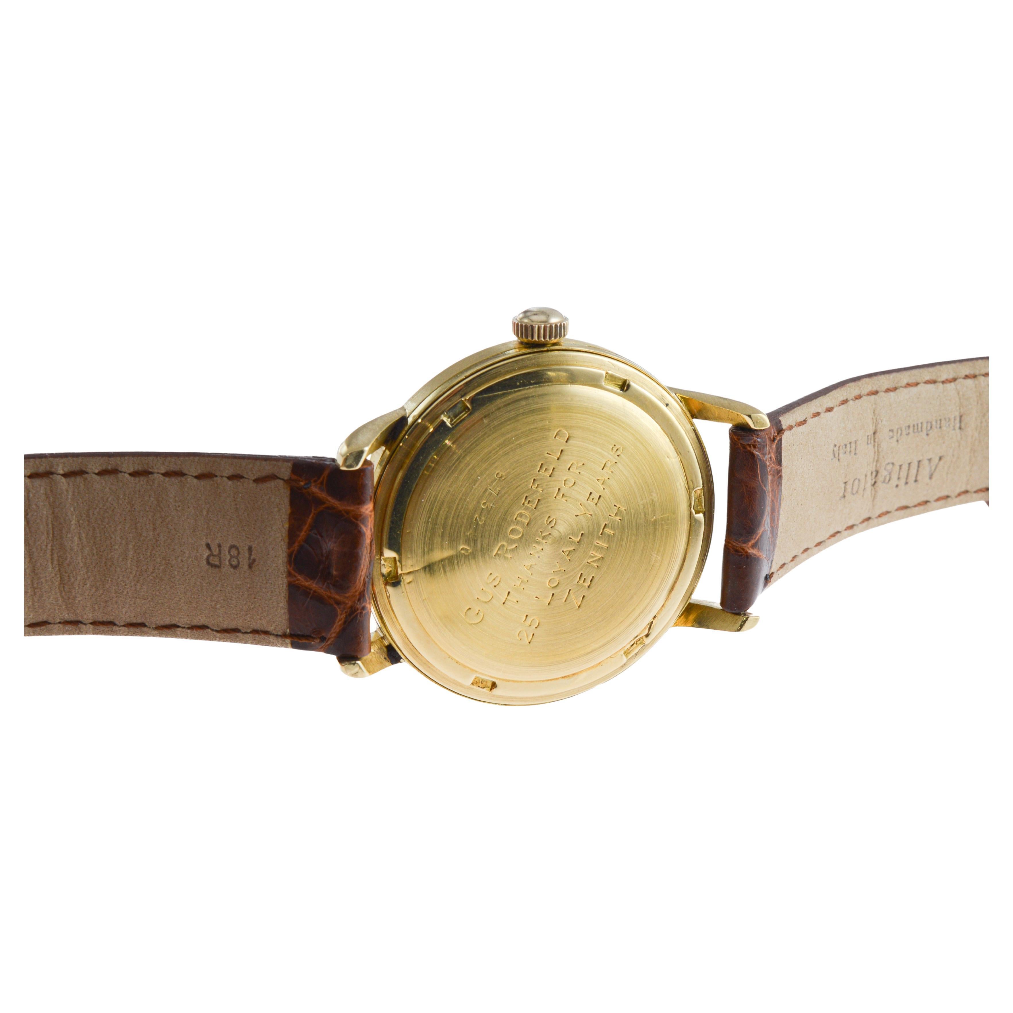 Zenith 18Kt Heavy Solid Gold Mid Century Watch circa 1960's For Sale 6