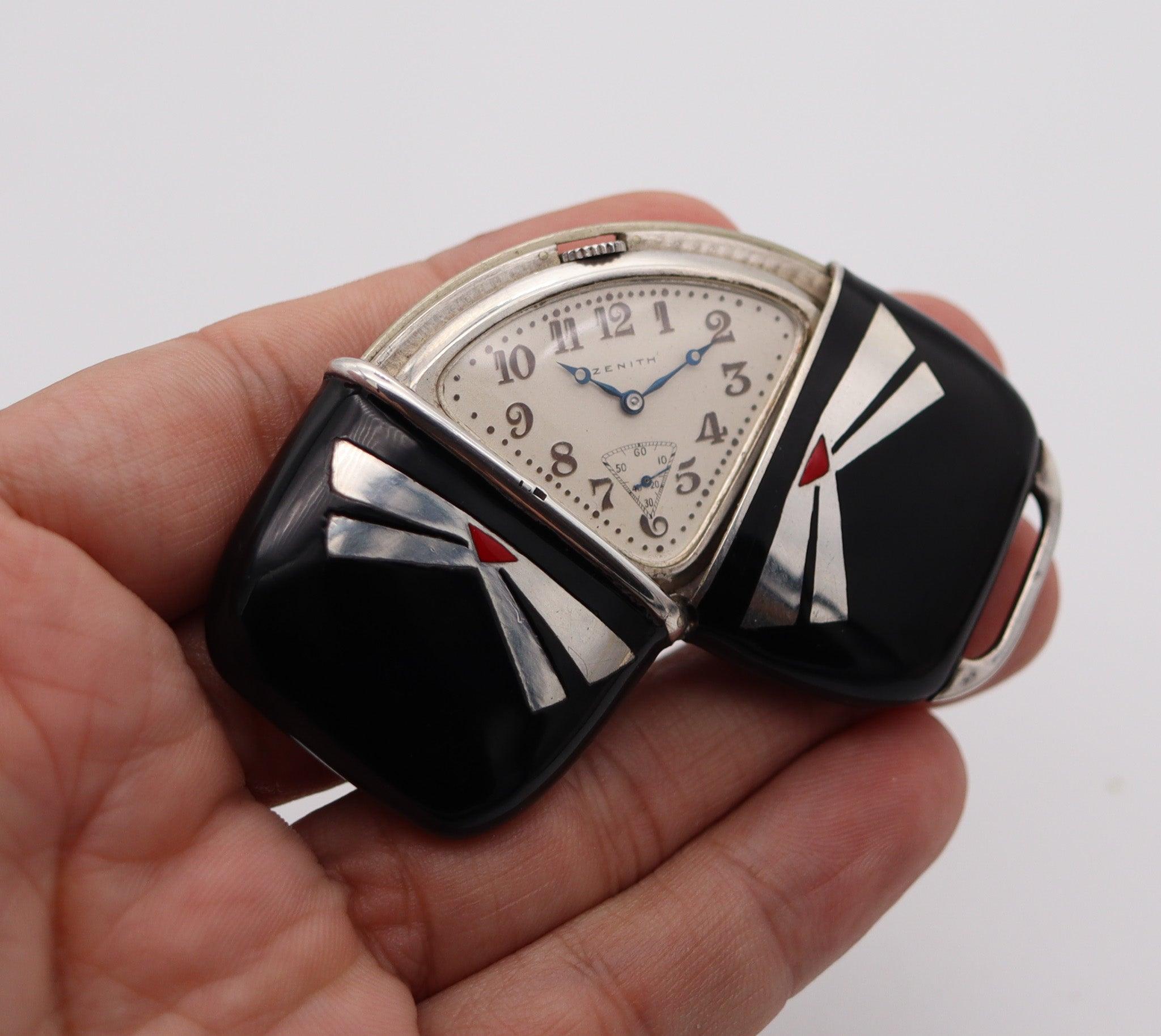 Milieu du XXe siècle ZENITH 1930 Art Deco French Enameled Travel-Purse Watch In .900 Sterling Silver en vente