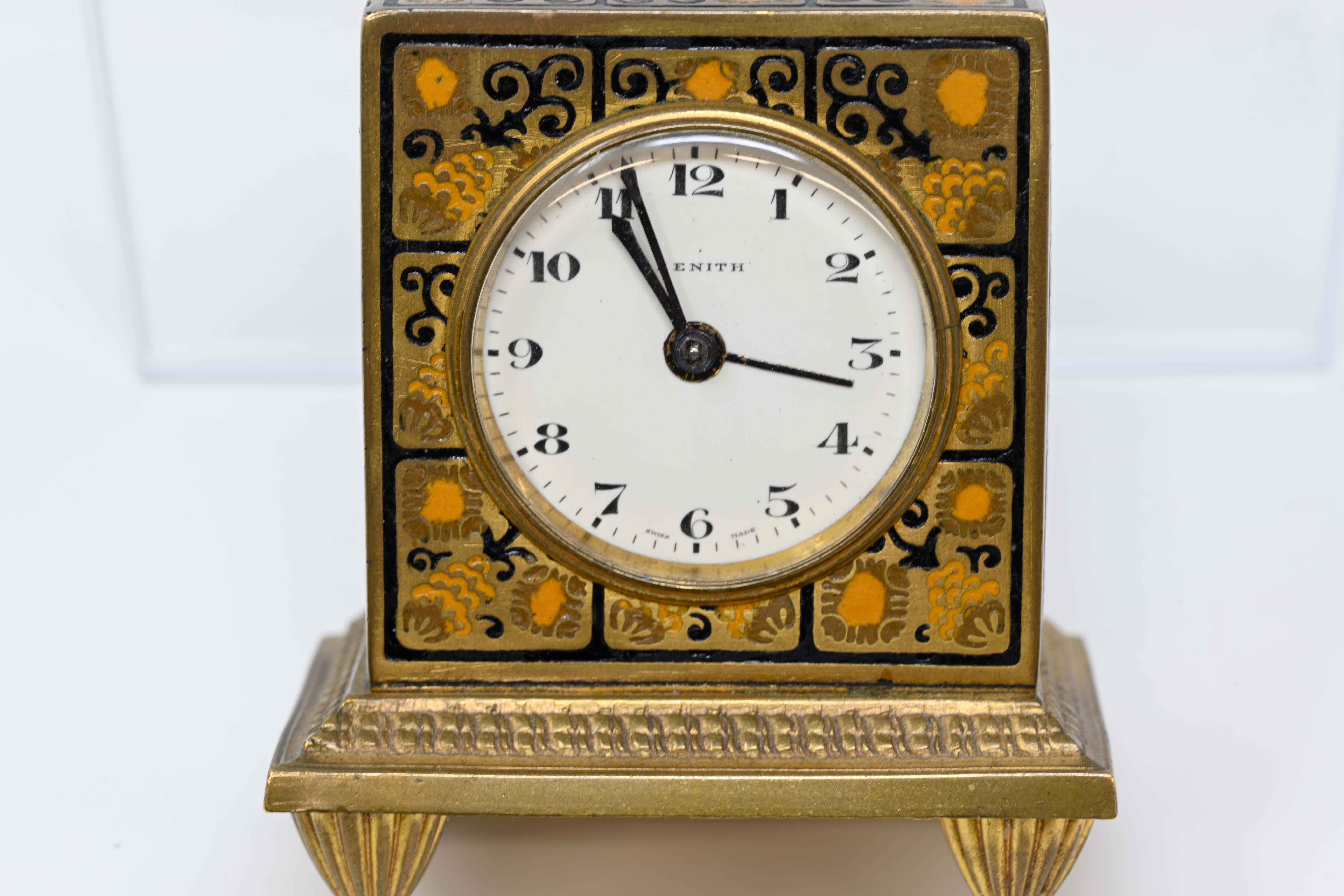 Zenith Alarm, horloge de voyage dorée émaillée en bronze en vente 1