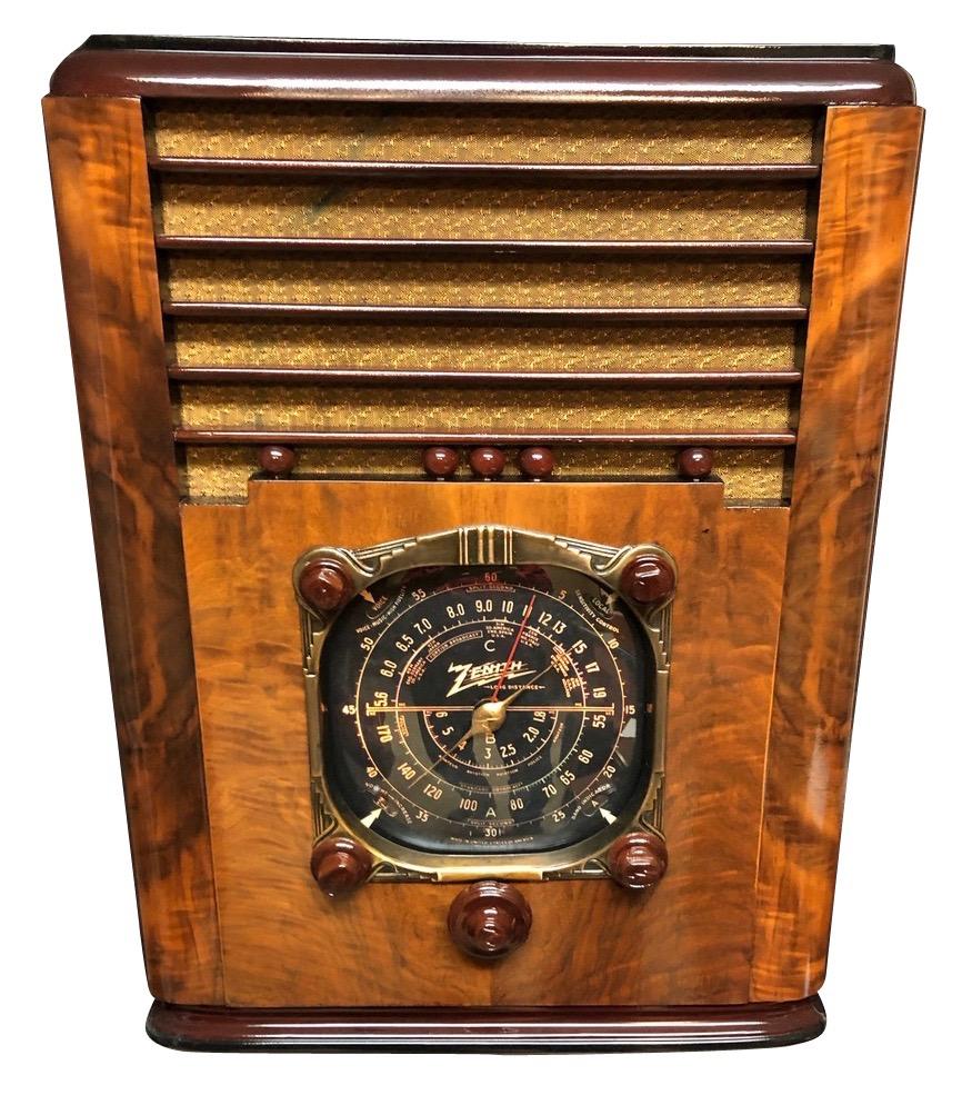zenith tombstone radio