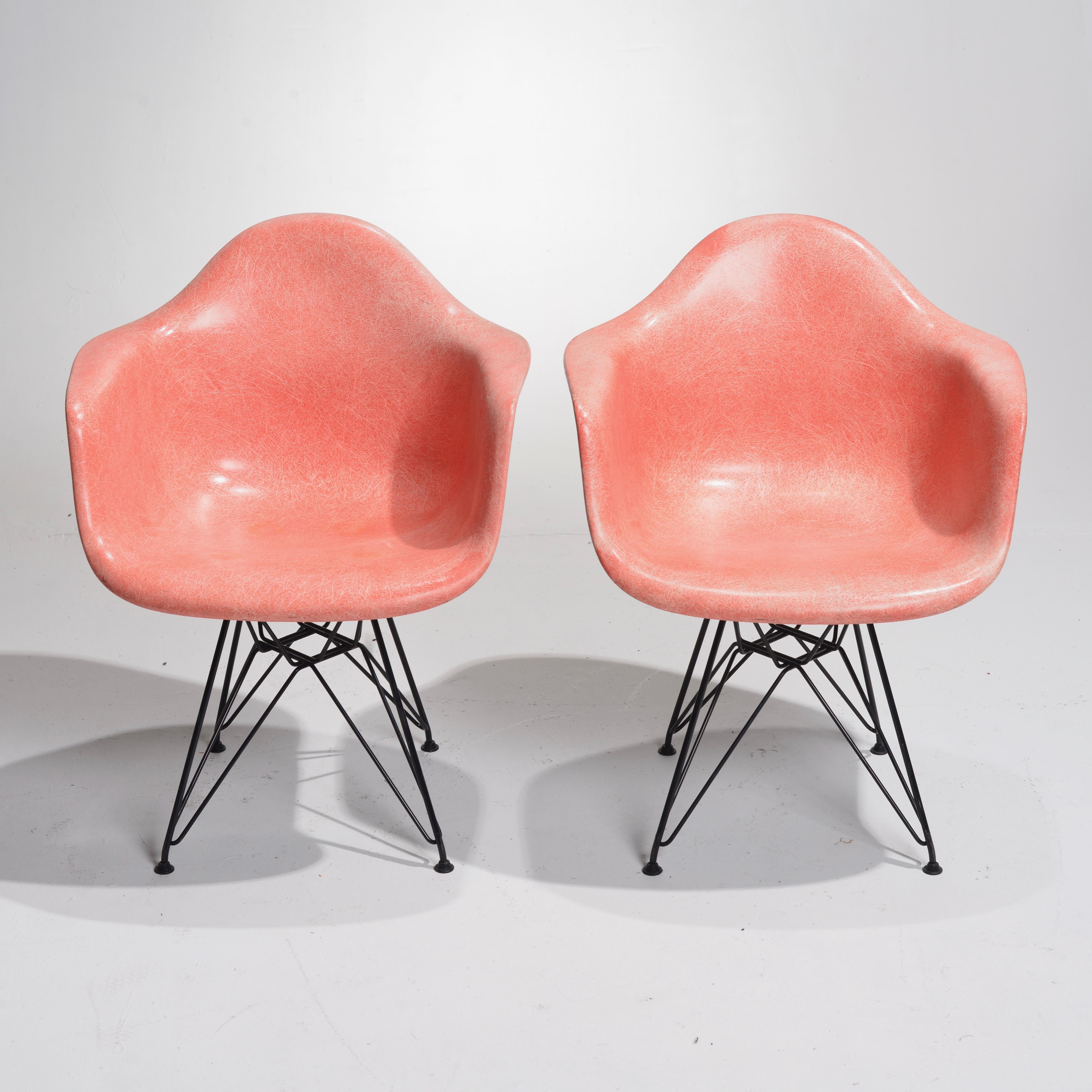 Zenith Charles Eames DAR Fiberglass Shell Chairs For Sale 1