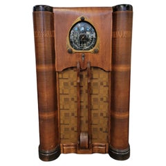 Zenith Console Radio Model 9-S-262