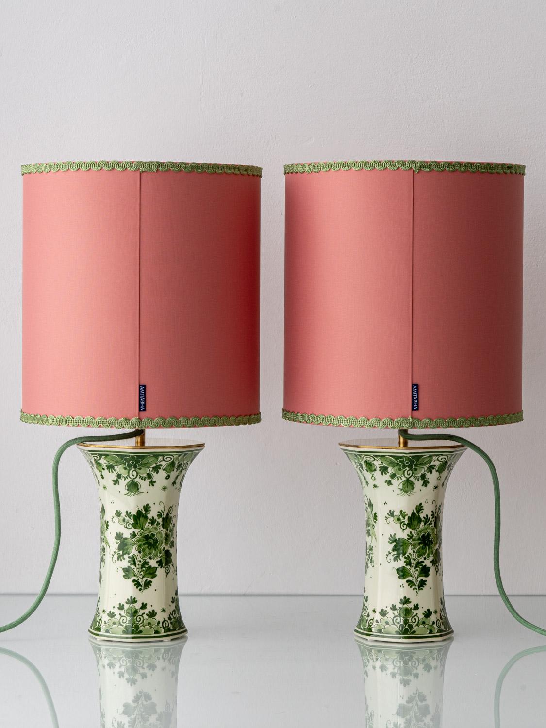 Lámparas de mesa Zenith verde Delft (1950-1960), pantallas satinadas rosa salmón nuevo, pareja Holandés en venta