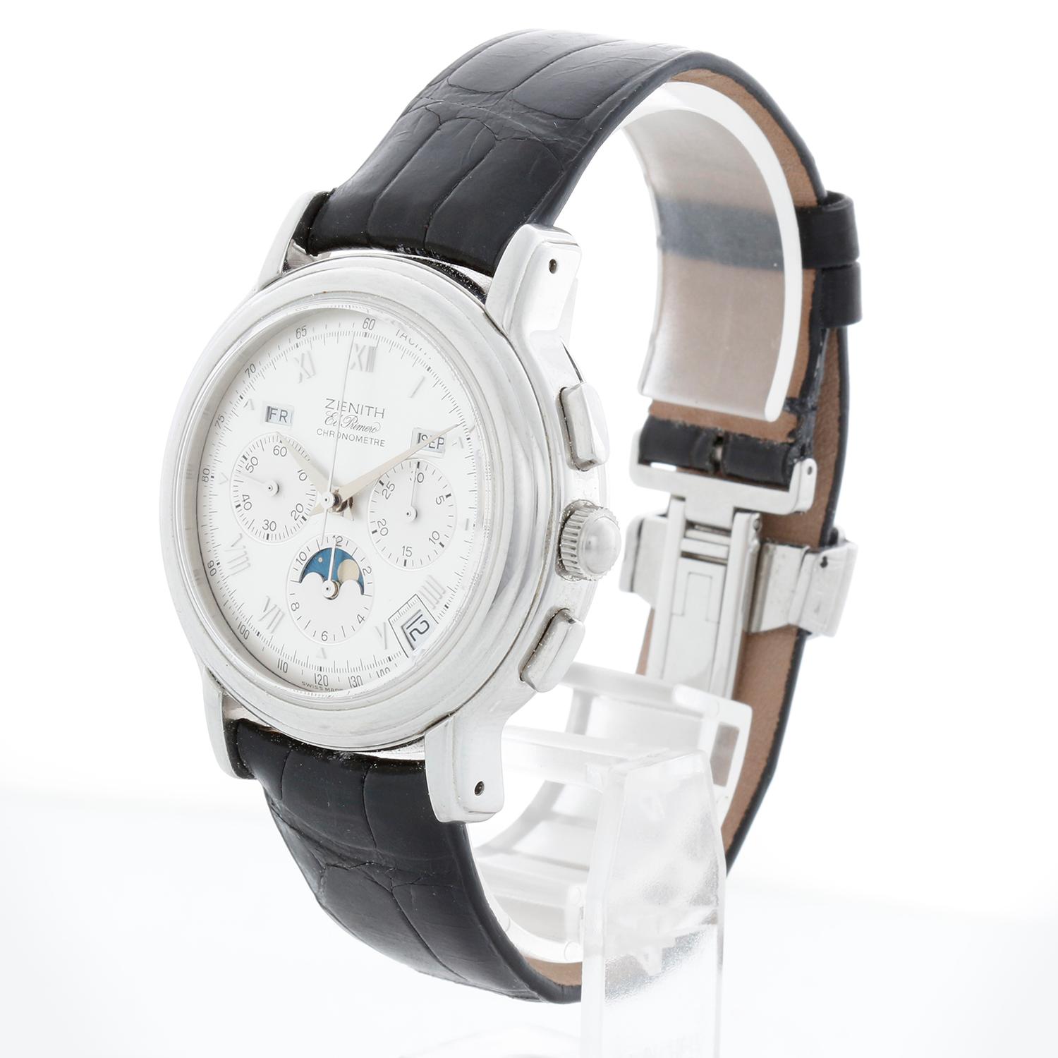 Zenith El Primero Chronomaster Herrenuhr aus Edelstahl 01.0240.410 - Automatischer Aufzug, Chronograph, Tag, Monat und Datum, Mondphase. El Primero Chronomaster. Edelstahlgehäuse (40 mm) mit Sichtboden. Silbernes Zifferblatt mit römischen Ziffern