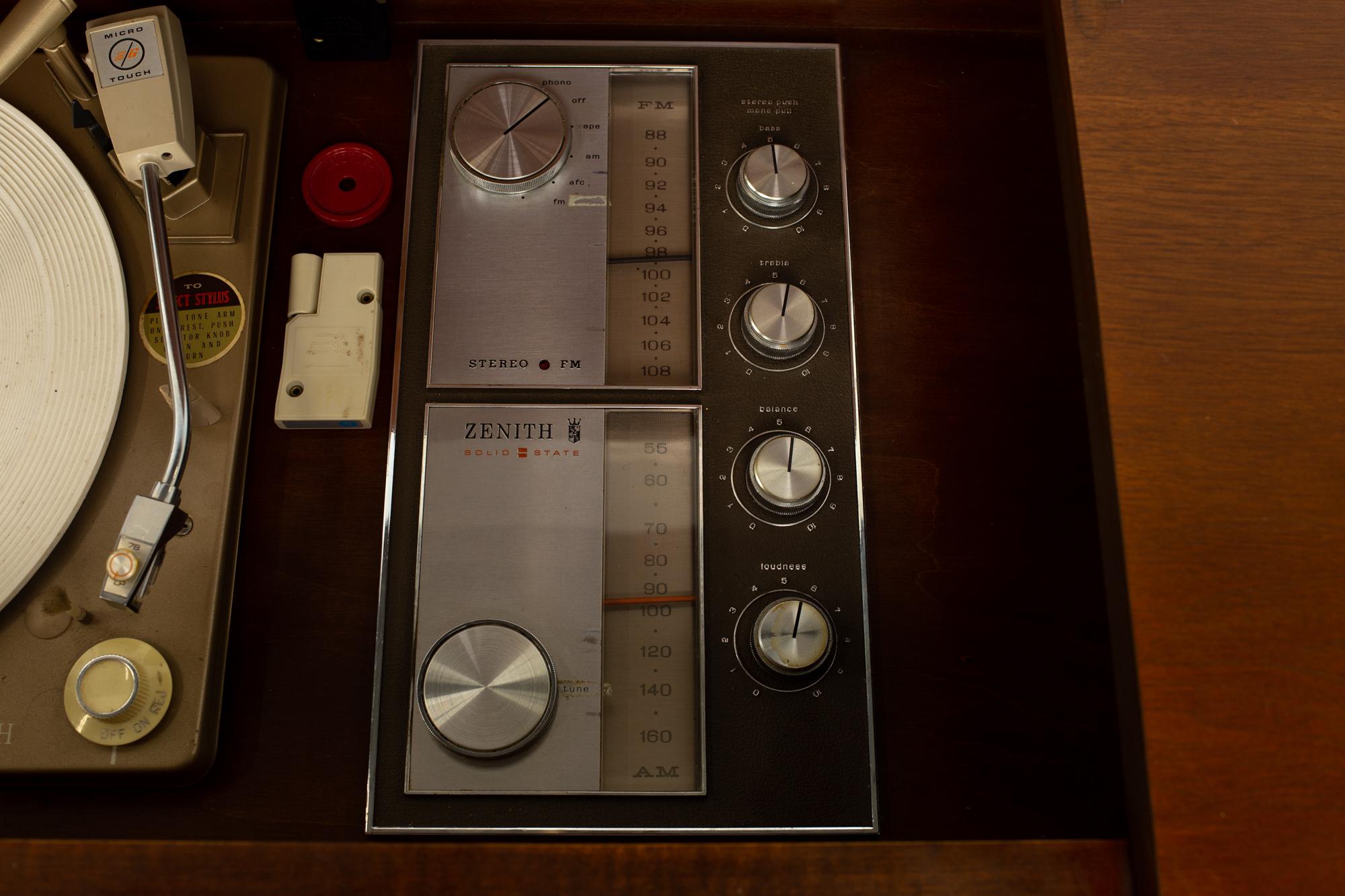 Zenith Mid Century Walnut Stereo Record Console 4