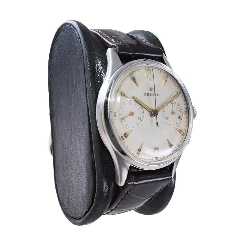 Art déco Zenith Montre-bracelet chronographe à cadran manuel en acier inoxydable avec cadran d'origine, vers les années 1940 en vente