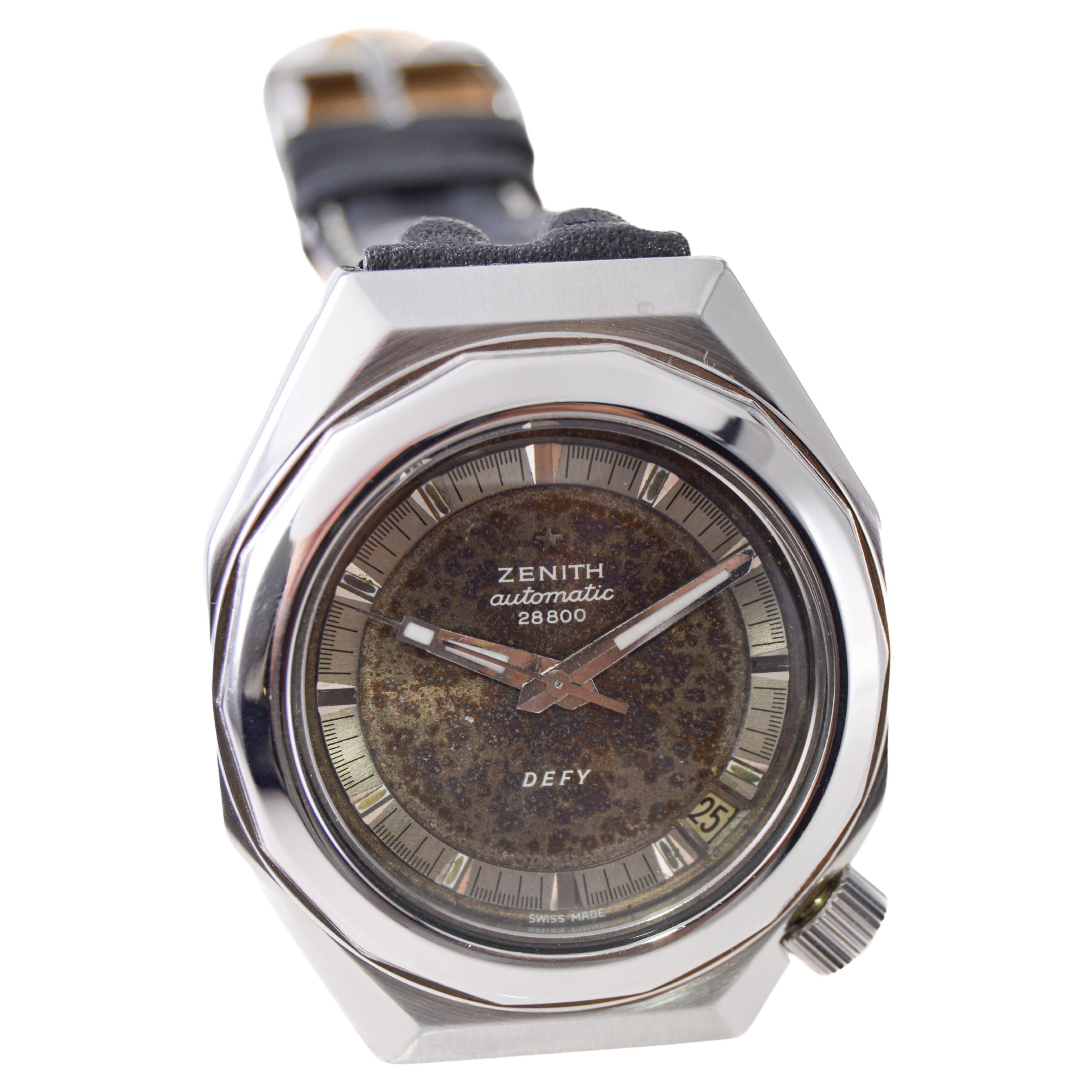 Zenith Edelstahl Moderne Sport Automatik-Armbanduhr 1960er Jahre Seltenes Modell im Angebot 2