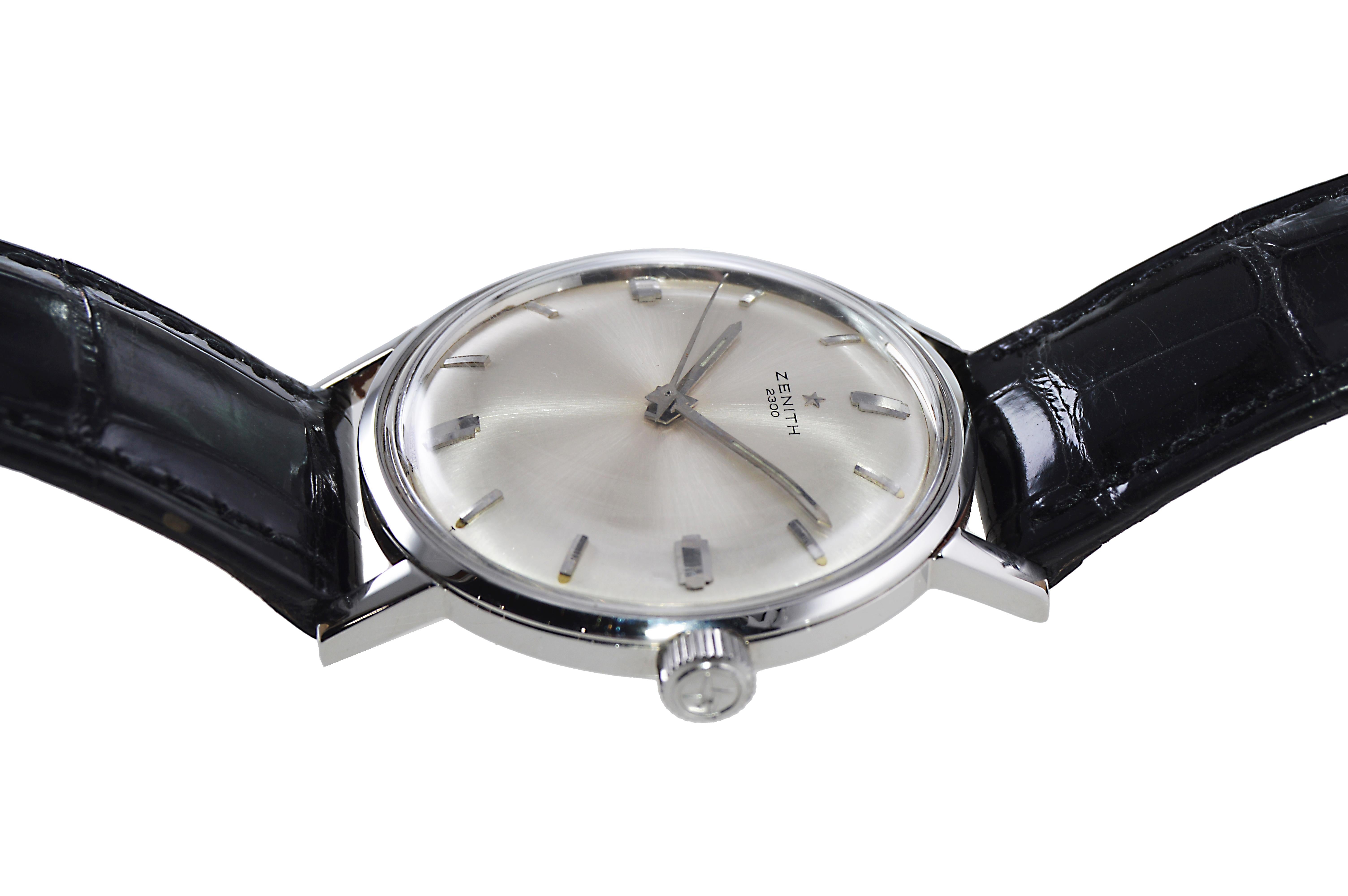 Zenith Stainless Steel Original Dial Manual Wind Watch, circa 1950s For Sale 2