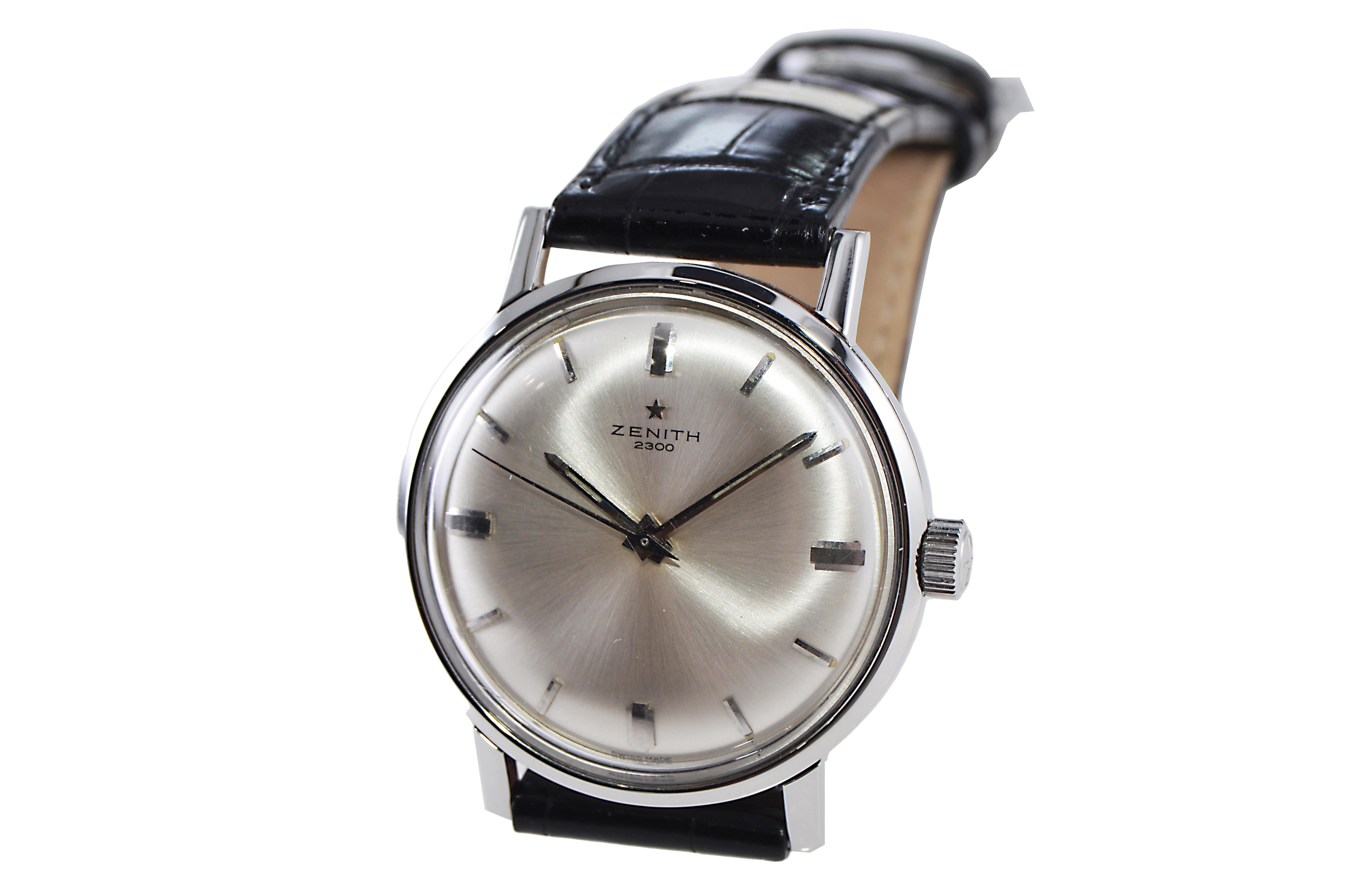 Women's or Men's Zenith Stainless Steel Original Dial Manual Wind Watch, circa 1950s For Sale