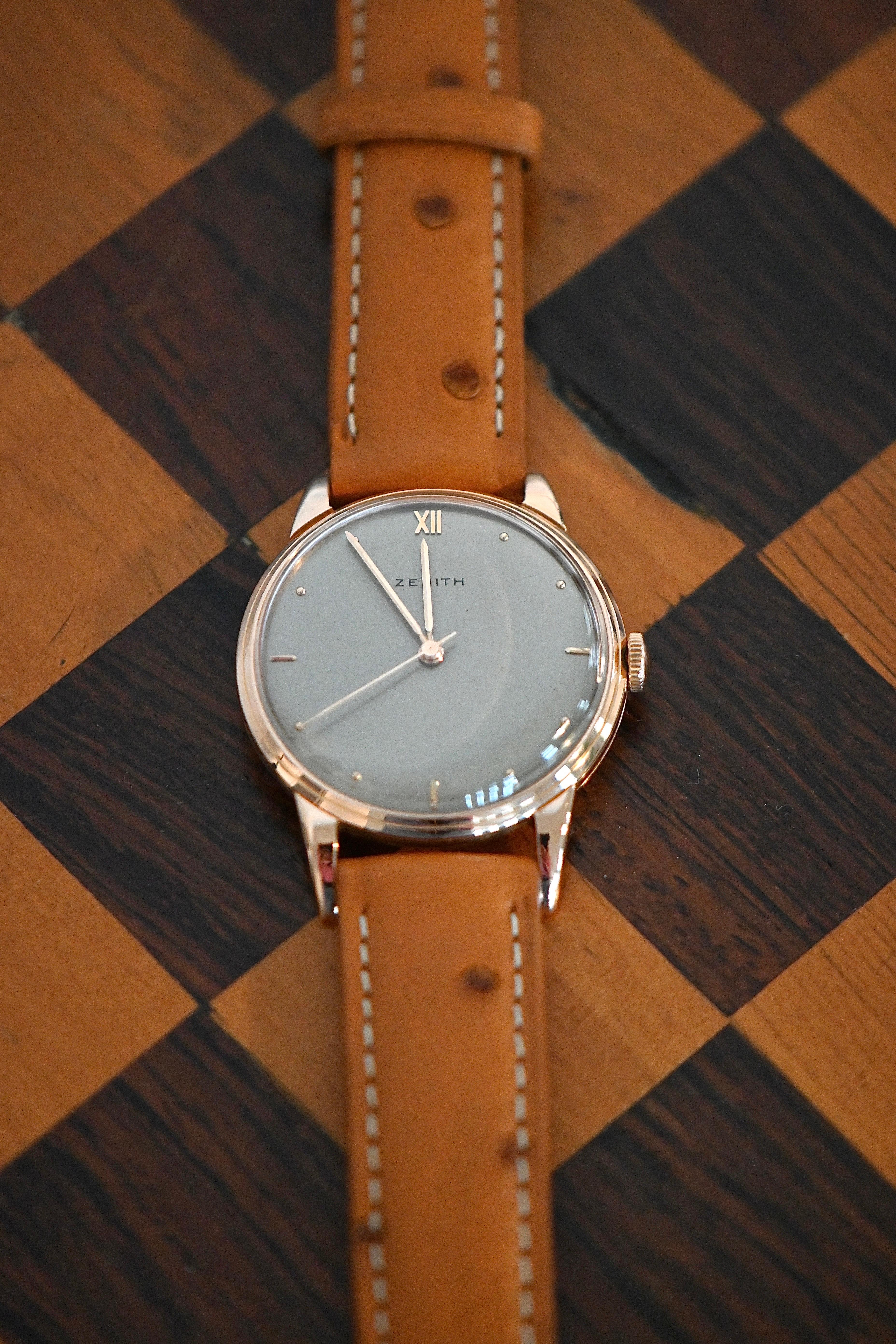 Zenith Montre en or rose 18 carats en vente 2