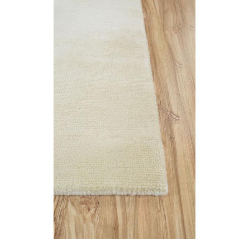 Modern Zenithal Zen Papyrus & Gold Fusion 300x420 cm Handknotted Rug For Sale