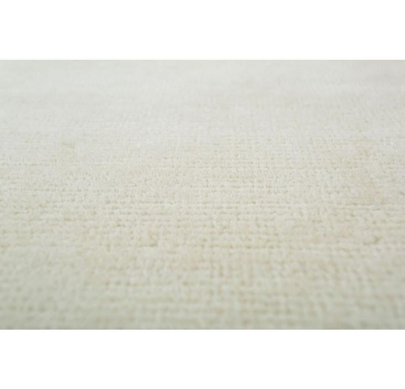 Indian Zenithal Zen Papyrus & Gold Fusion 300x420 cm Handknotted Rug For Sale