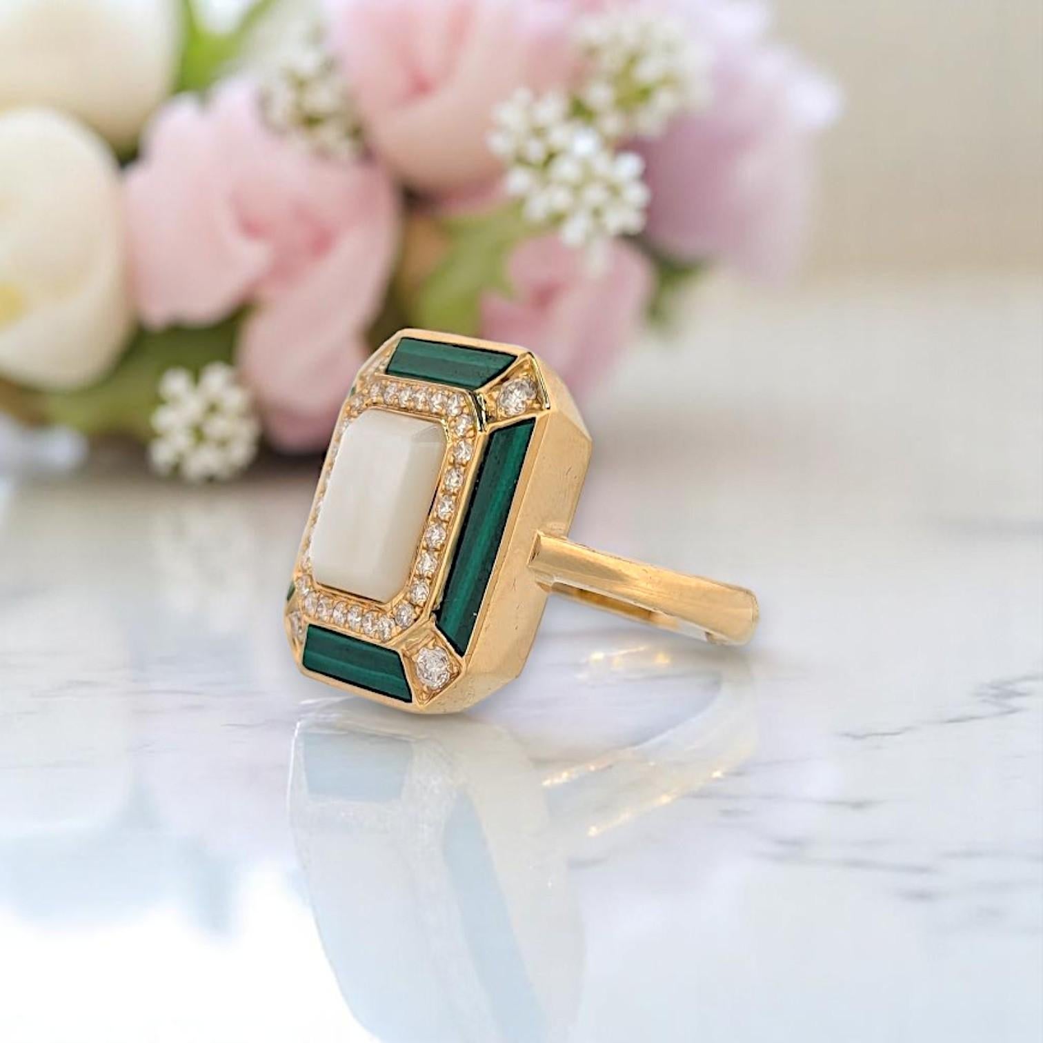 Emerald Cut Zephyrine  18k Yellow Gold Verde Ring – Mother of Pearl, Malachite & Diamond For Sale