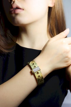 Pulsera en forma de cinturón Zero by Torrini de oro de 18 quilates y diamantes