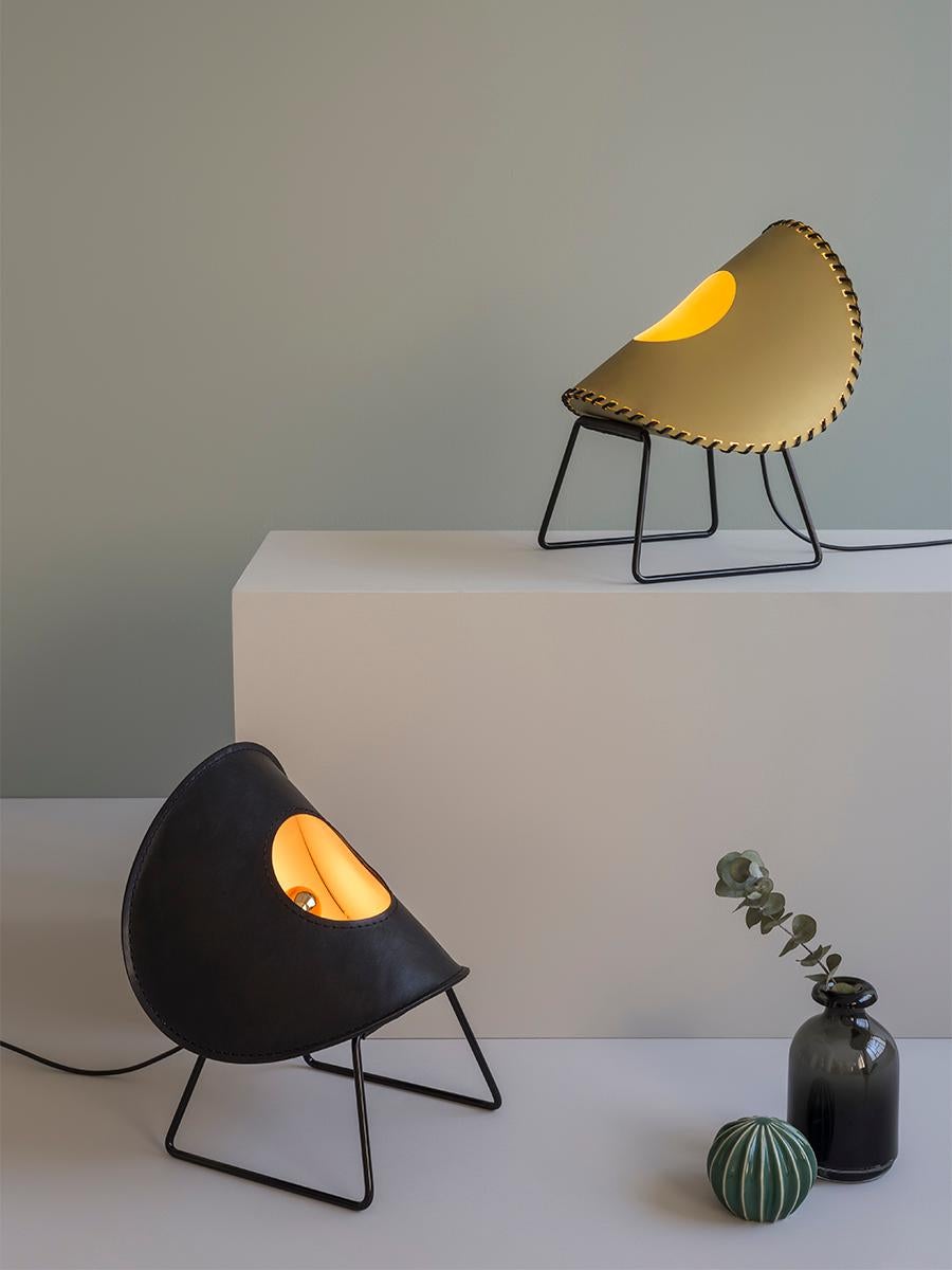 Cuir Lampe à suspension en cuir Zero (grande) design de Jacob de Baan pour Uniqka en vente