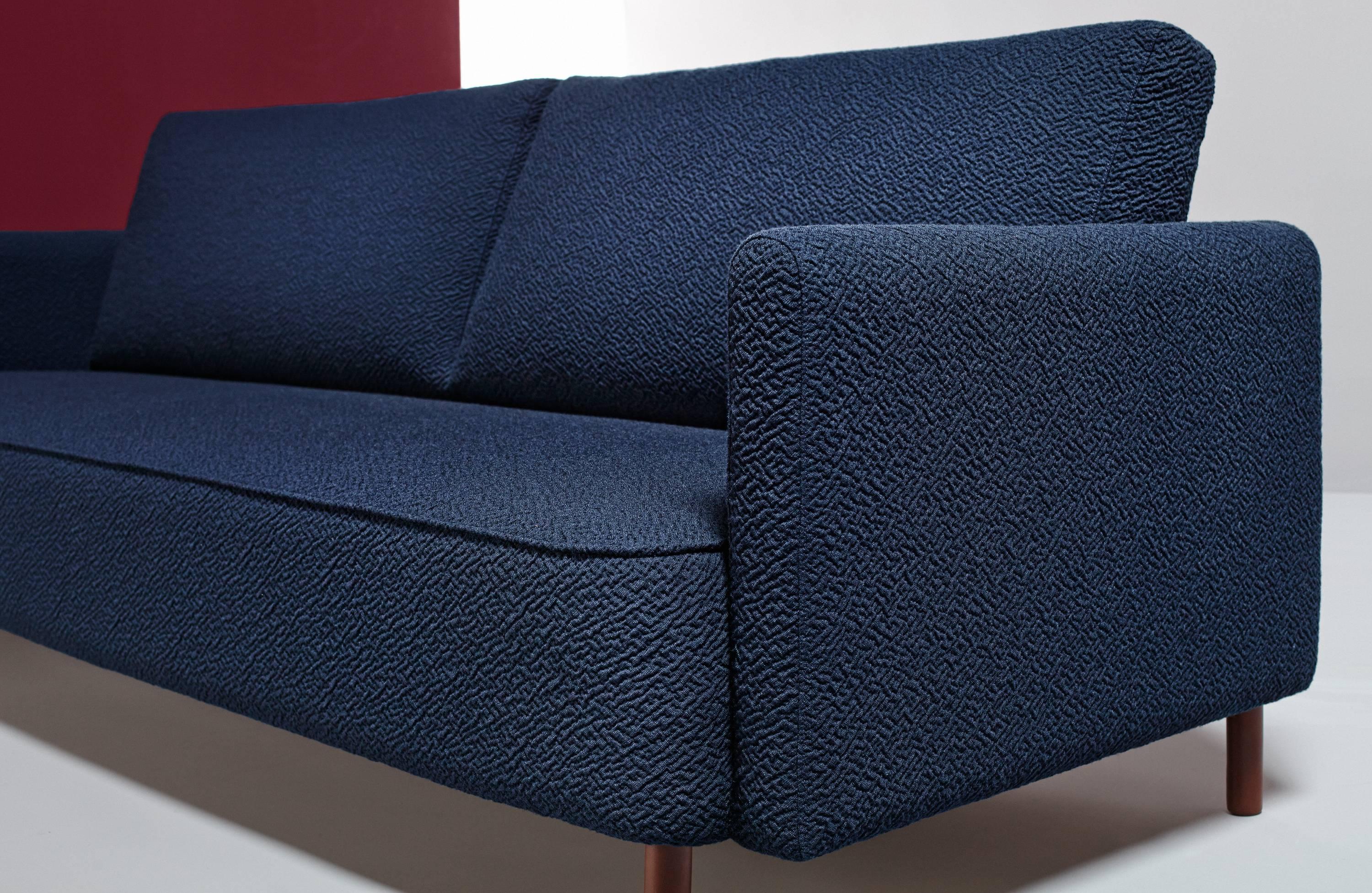 Spanish Zero Sofa by Pepe Albargues For Sale