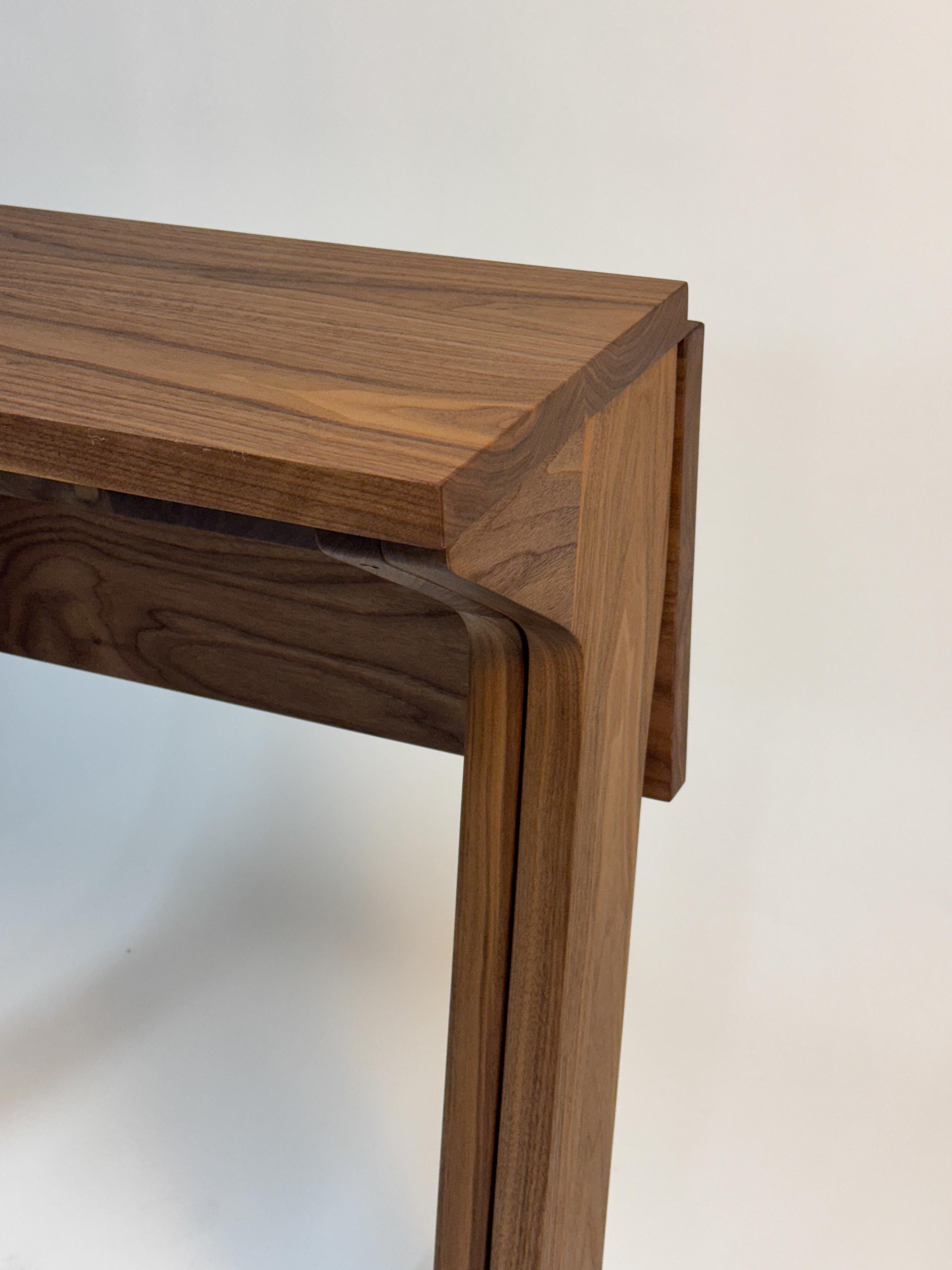ZETA Expanding Sofa Table For Sale 8
