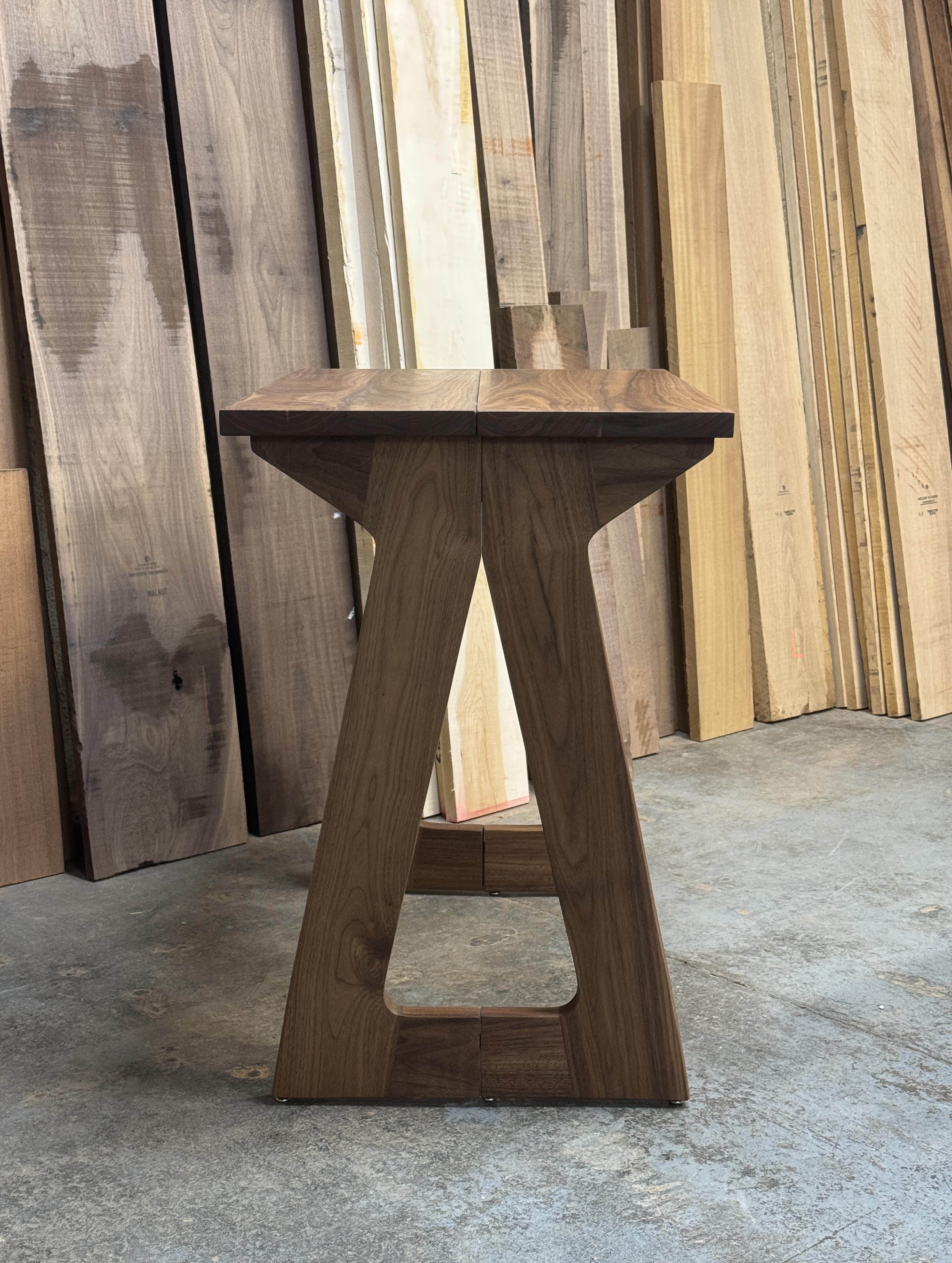 Contemporary ZETA Expanding Sofa Table For Sale