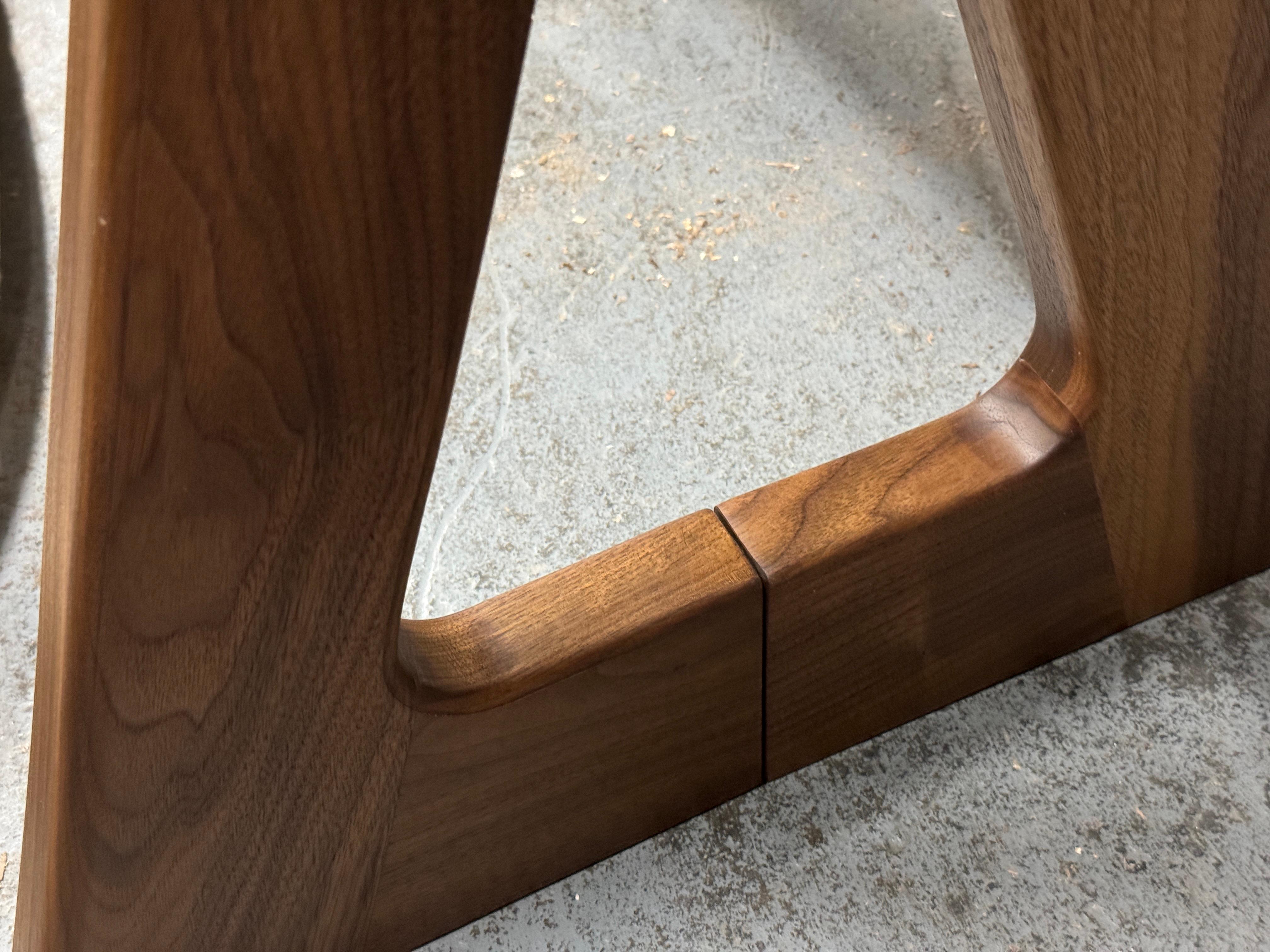 ZETA Expanding Sofa Table For Sale 2