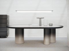 ZEUS Gradient Dining Table