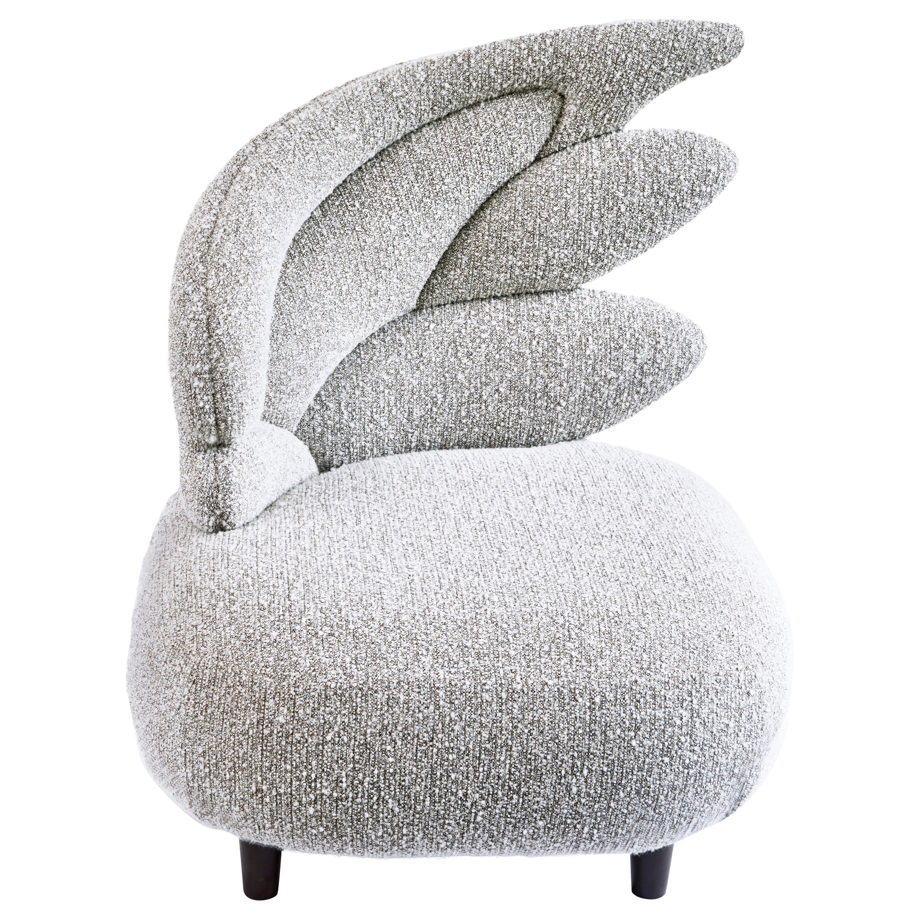 Fauteuil gris Zeus par Emilie Lemardeley en vente