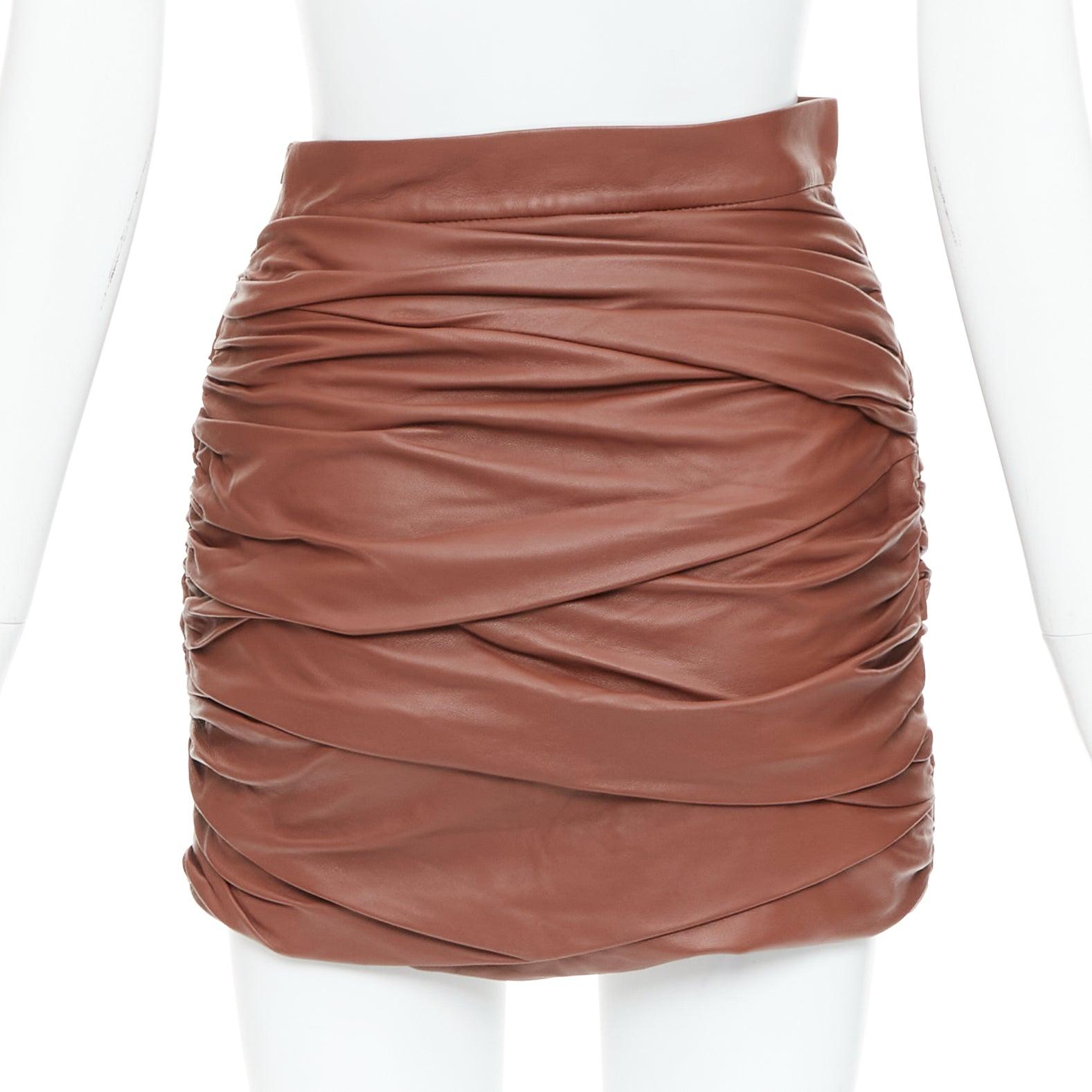 ZEYNEP ARCAY brown lambskin gathered ruched silk lined mini skirt FR34 XS In Excellent Condition For Sale In Hong Kong, NT
