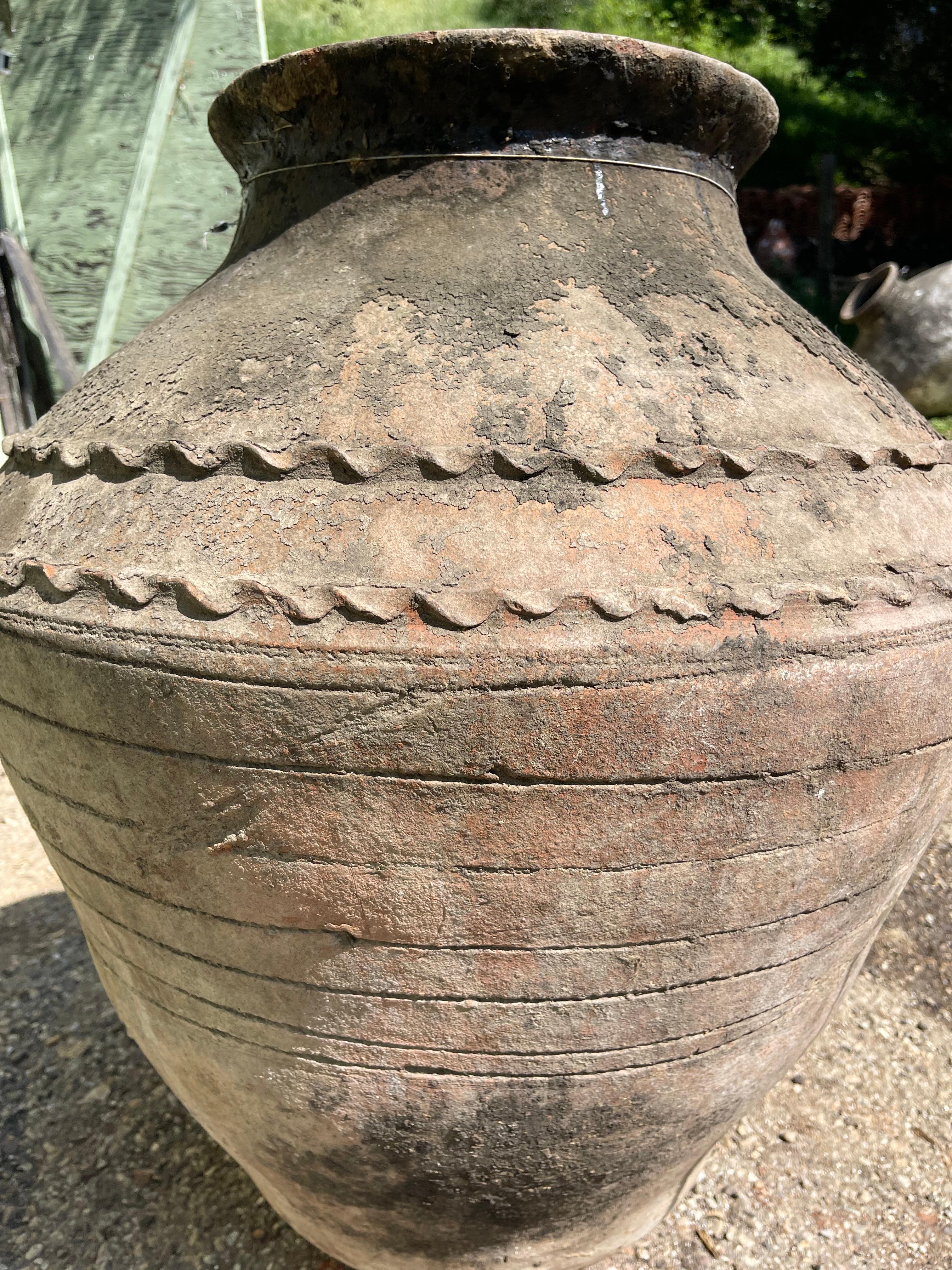 Zeytin Küpü (vaso turco di Oliver - grande) In condizioni buone in vendita a Ojai, US
