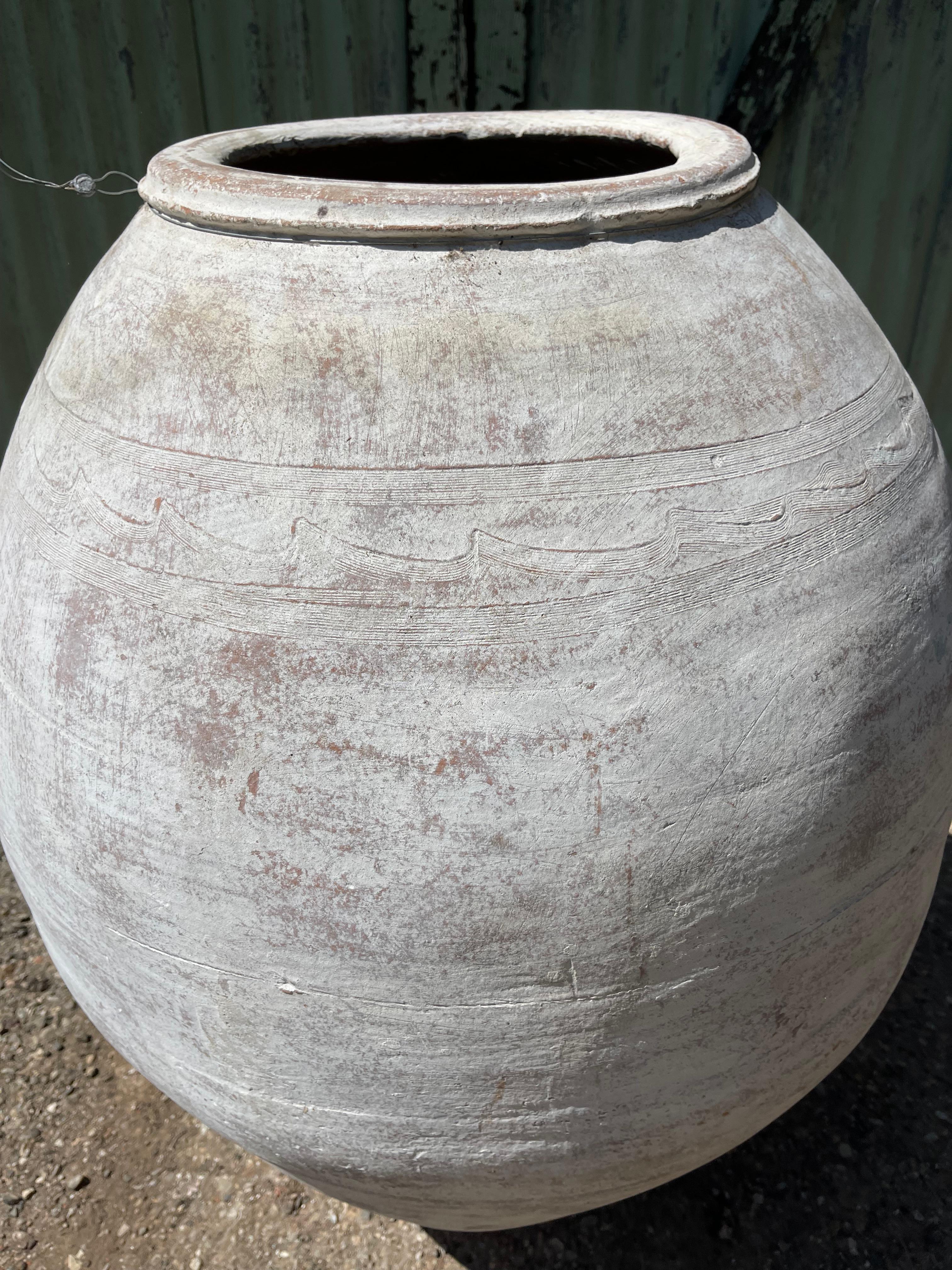 Zeytin Küpü (vaso turco di Oliver - grande) In condizioni buone in vendita a Ojai, US