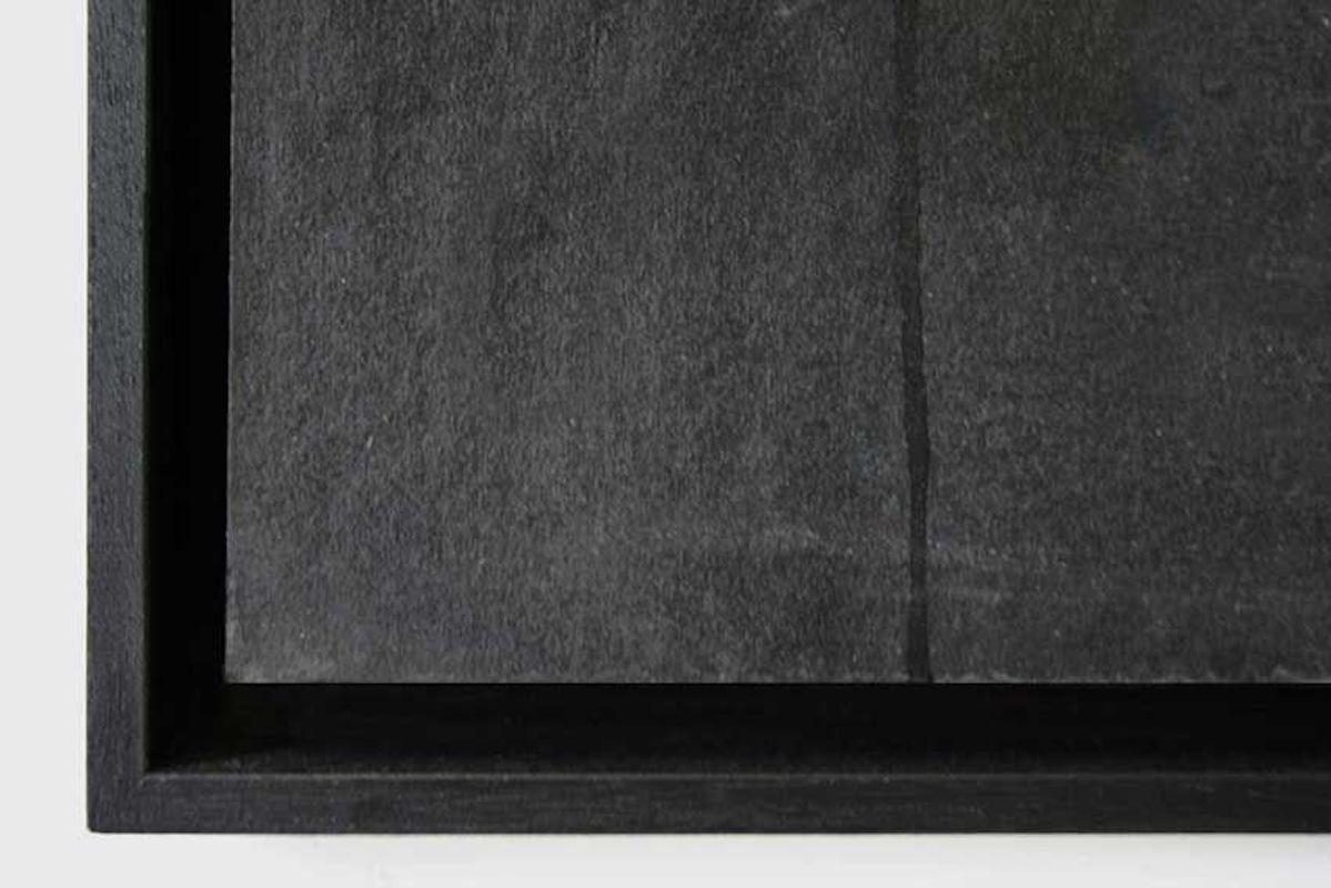 Hommage an Rodin 5 von Zhang Hongyu - Zeitgenössische Porträtmalerei, dunkle Töne im Angebot 4