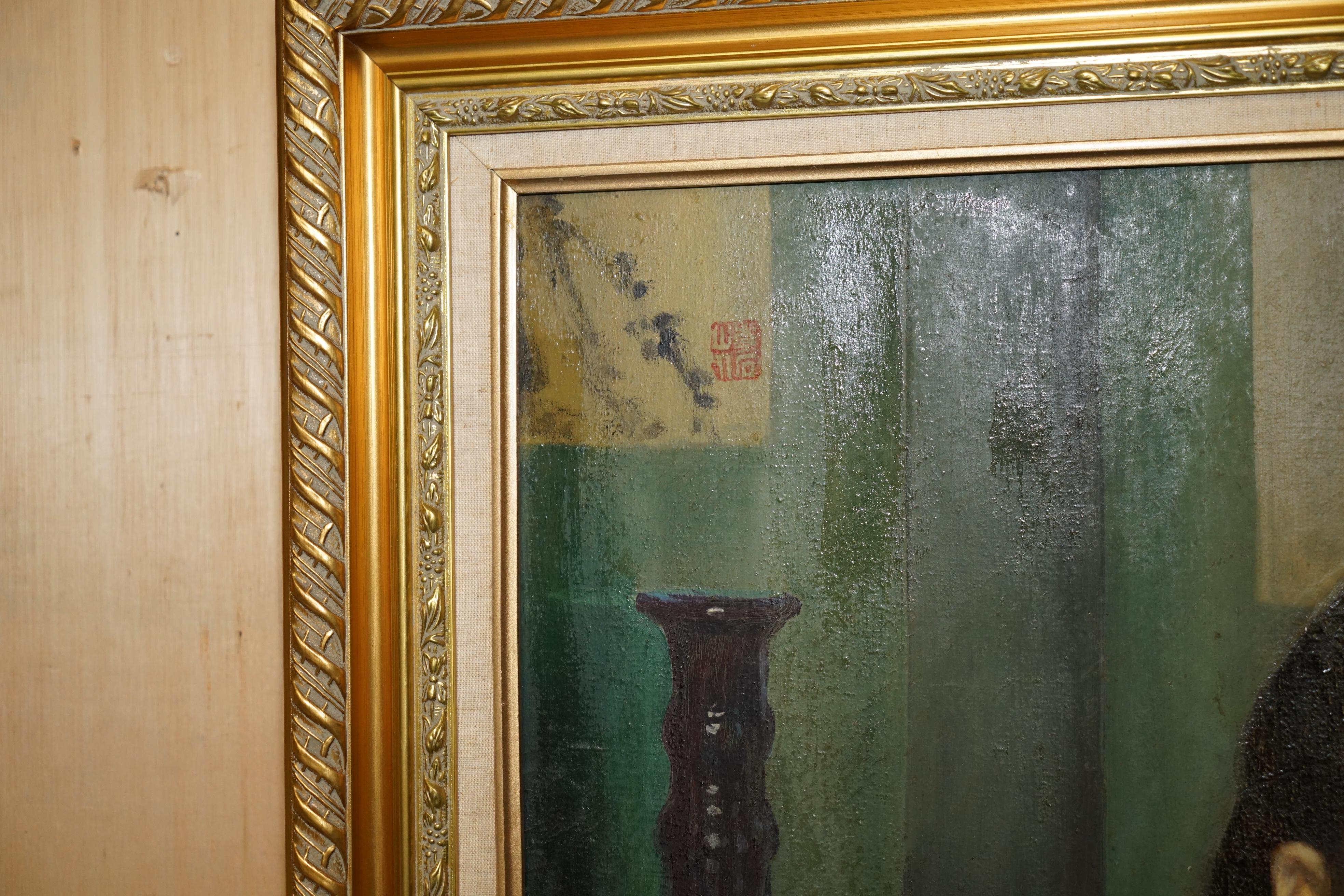 ZHANG YIZHI LARGE 117 X 98CM OIL ON CANvas PAINTED PORTRAiT OF A SEATED LADY im Angebot 7