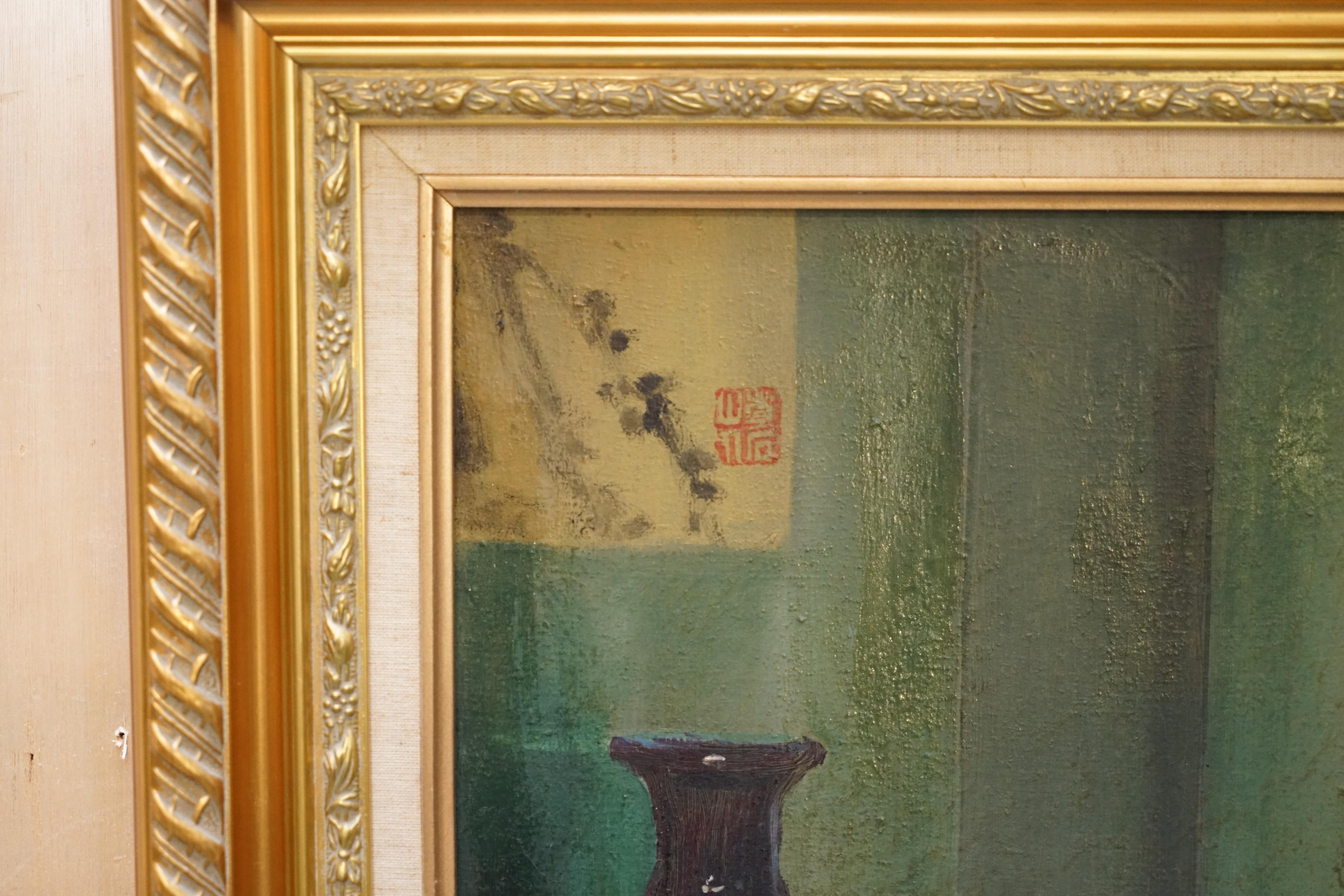 ZHANG YIZHI LARGE 117 X 98CM OIL ON CANvas PAINTED PORTRAiT OF A SEATED LADY im Angebot 1