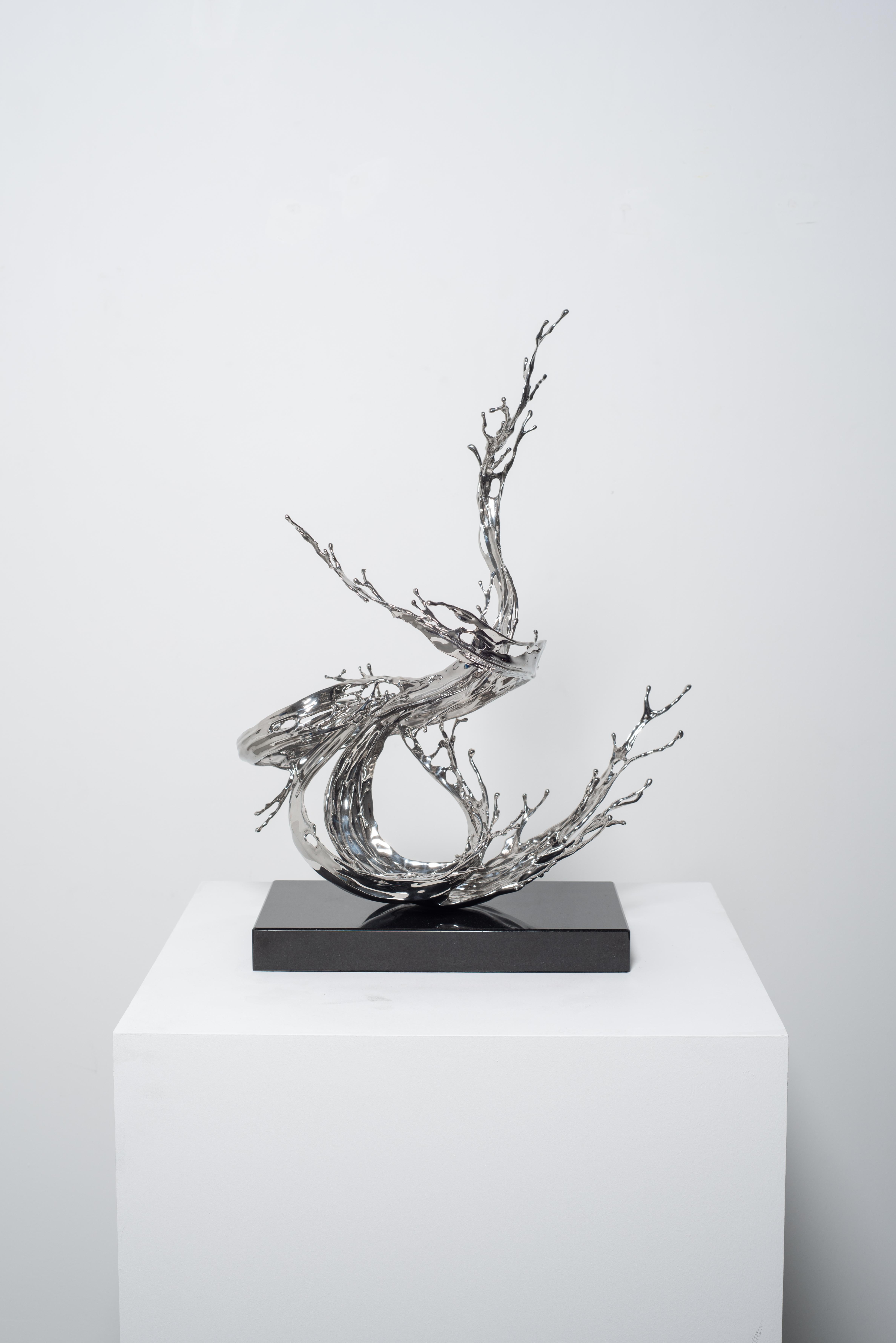Contemporary Chinese small stainless steel sculpture inspired by water For Sale 11