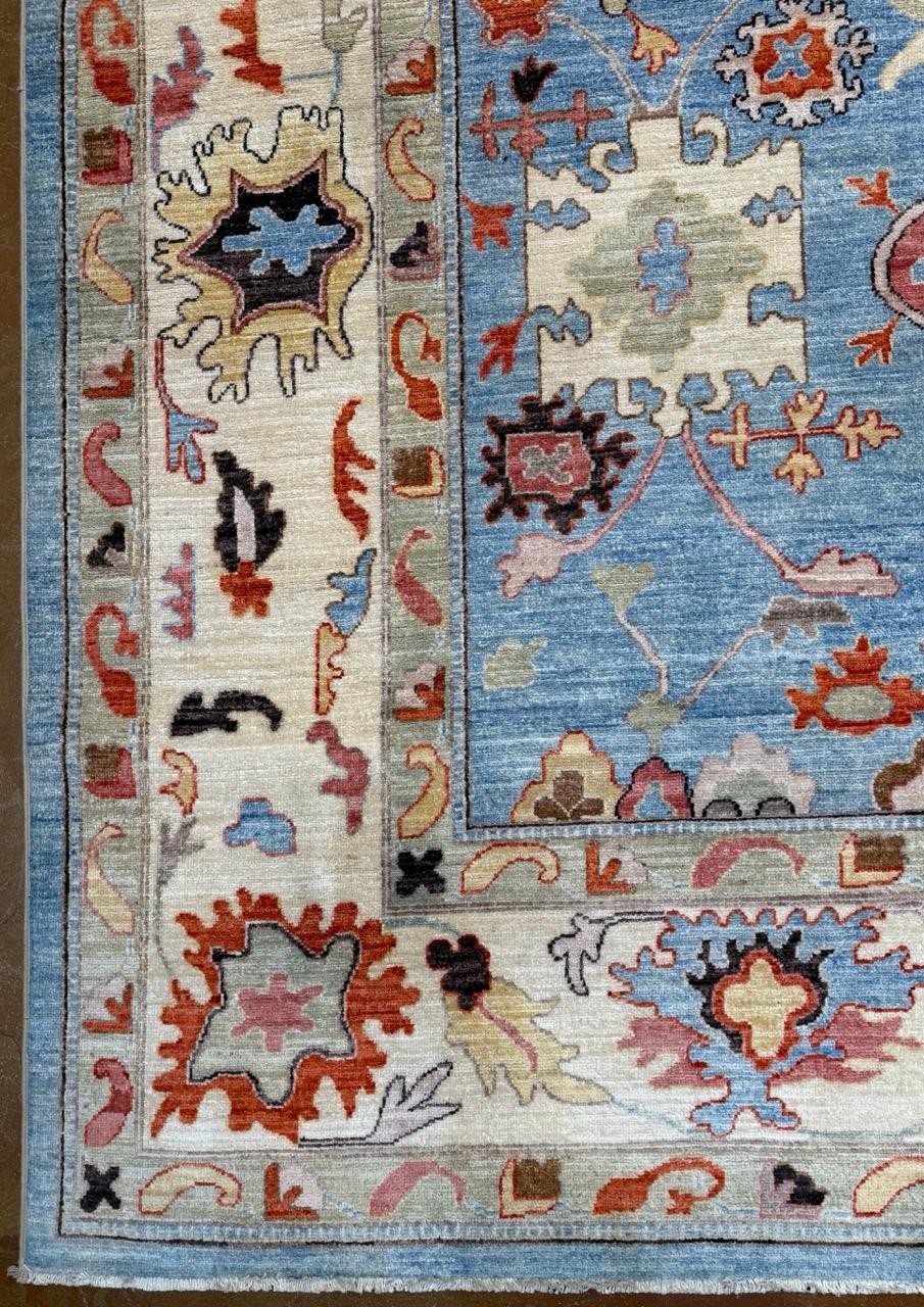 This Ziegler 
Co. Fine Farahan rug, measuring 9'1