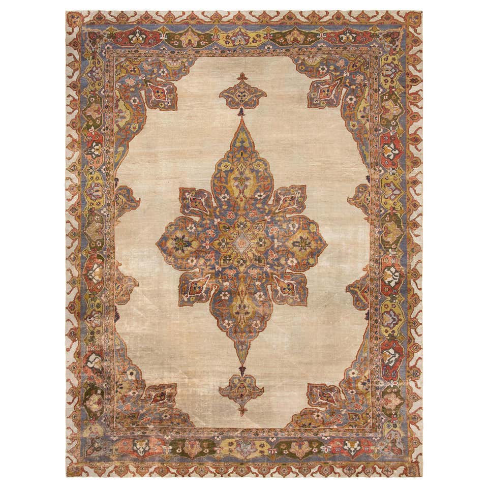 Antique Mahal Rug For Sale at 1stDibs