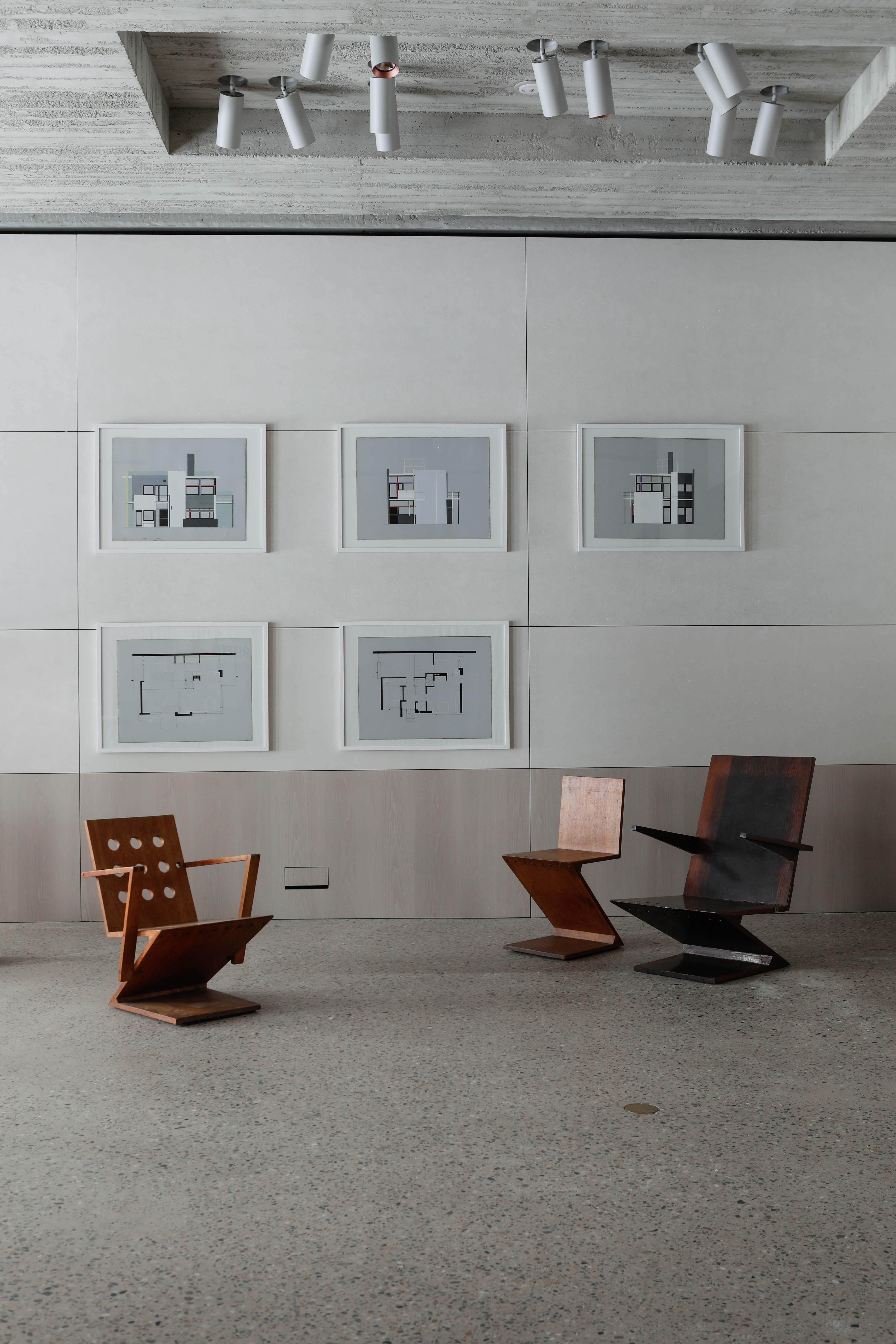 Zig-Zag Chair by G. Rietveld 7