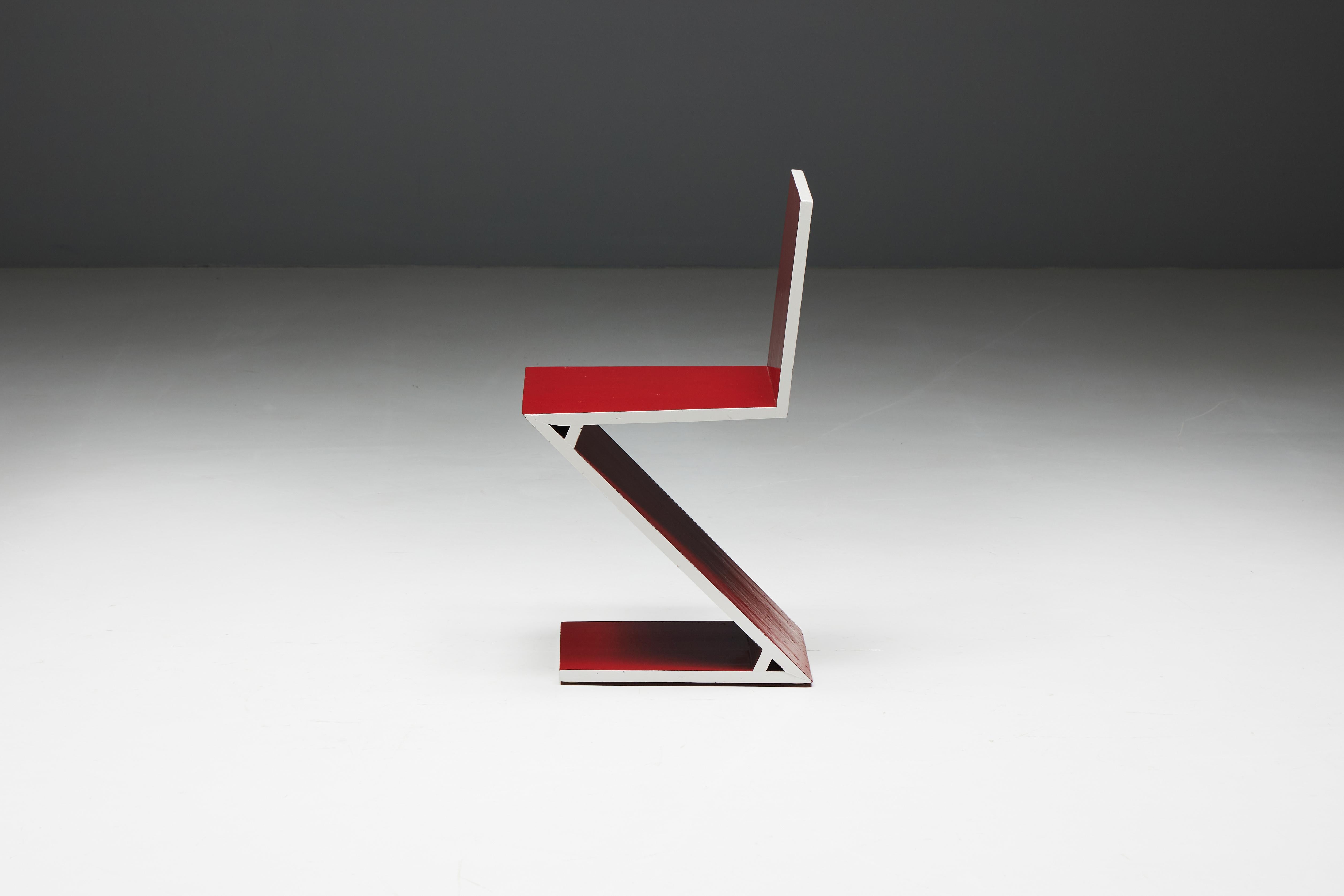 Mid-Century Modern Zig Zag Chair by Gerrit Rietveld for Cassina, 1970s For Sale