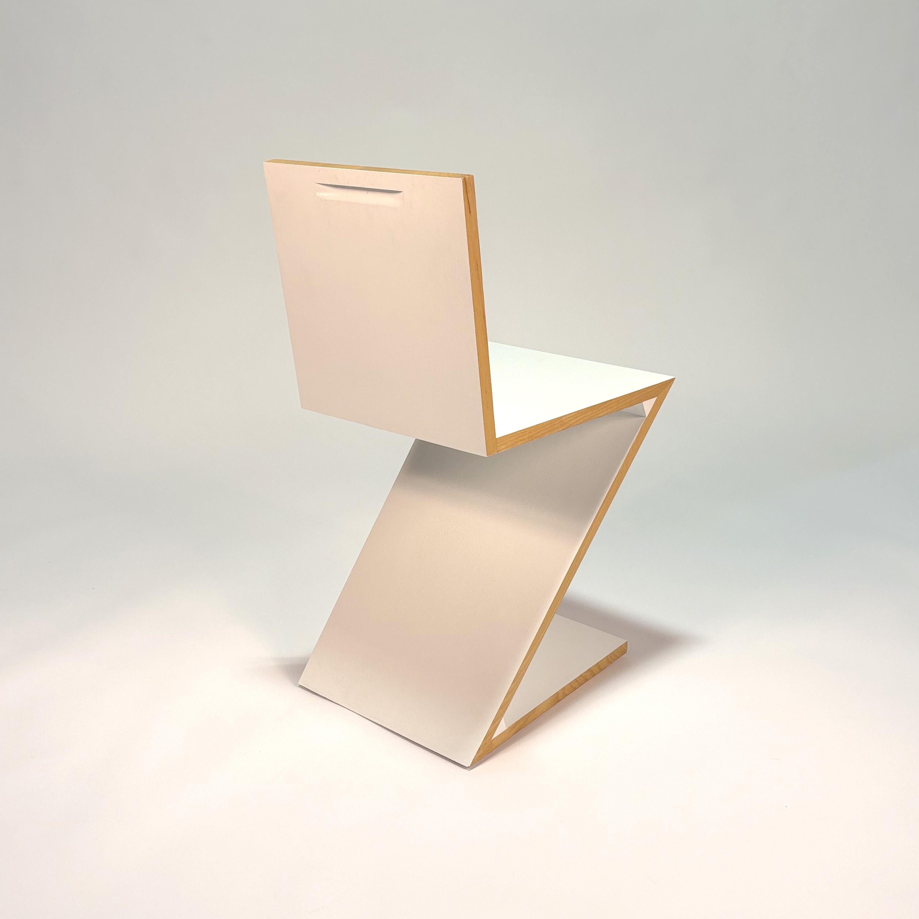 Zig Zag Chair by Gerrit Thomas Rietveld in vendita 1